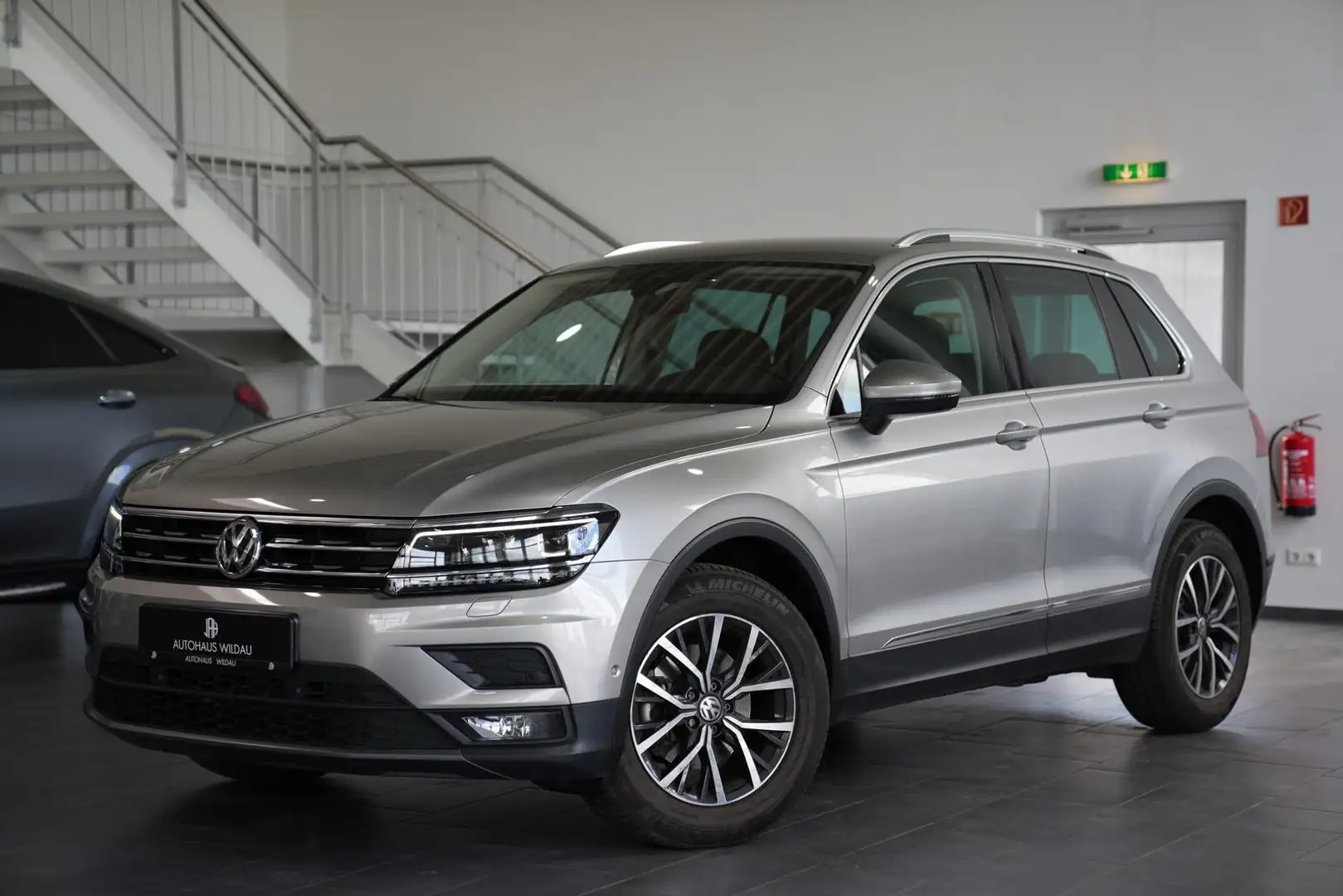 Volkswagen Tiguan Comfortline BMT/Start-Stopp Argent - 1