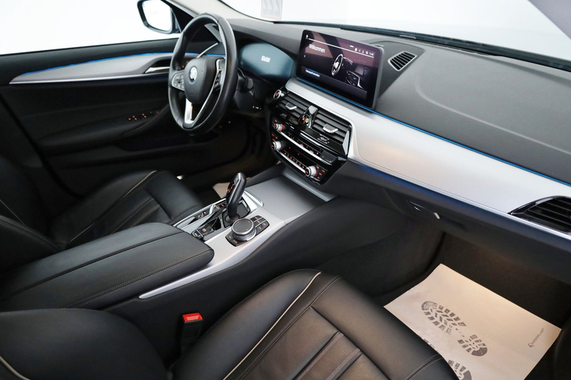 BMW 530 e, Leder,Navi,LED,SH,Kamera,Carplay — photo 4