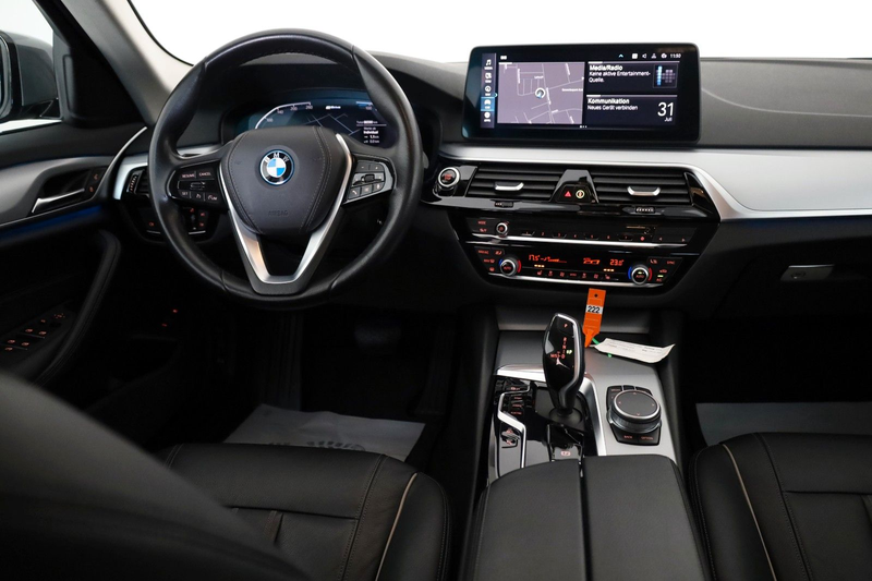 BMW 530 e, Leder,Navi,LED,SH,Kamera,Carplay — photo 15