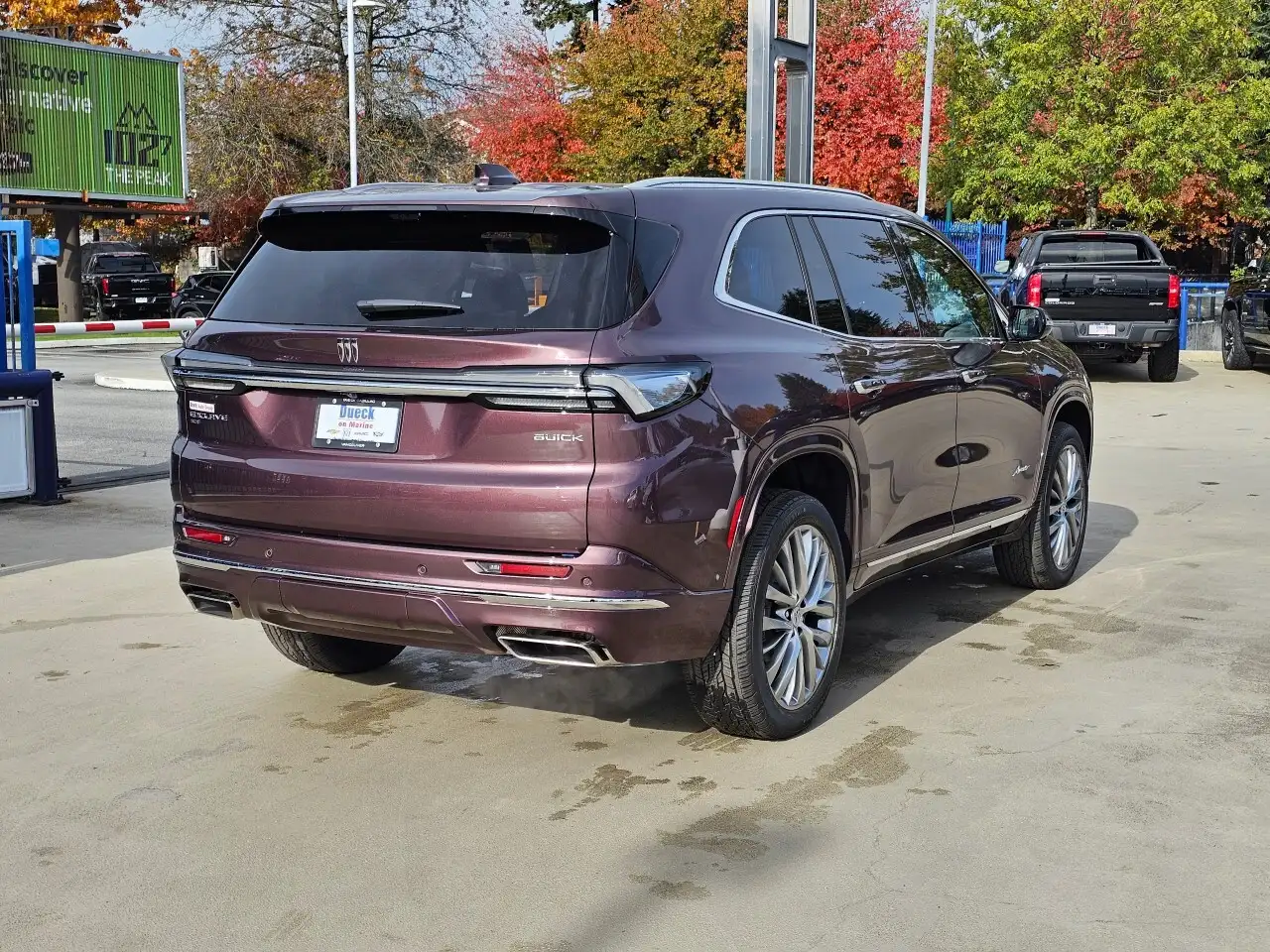 Buick Enclave снимка Buick Enclave