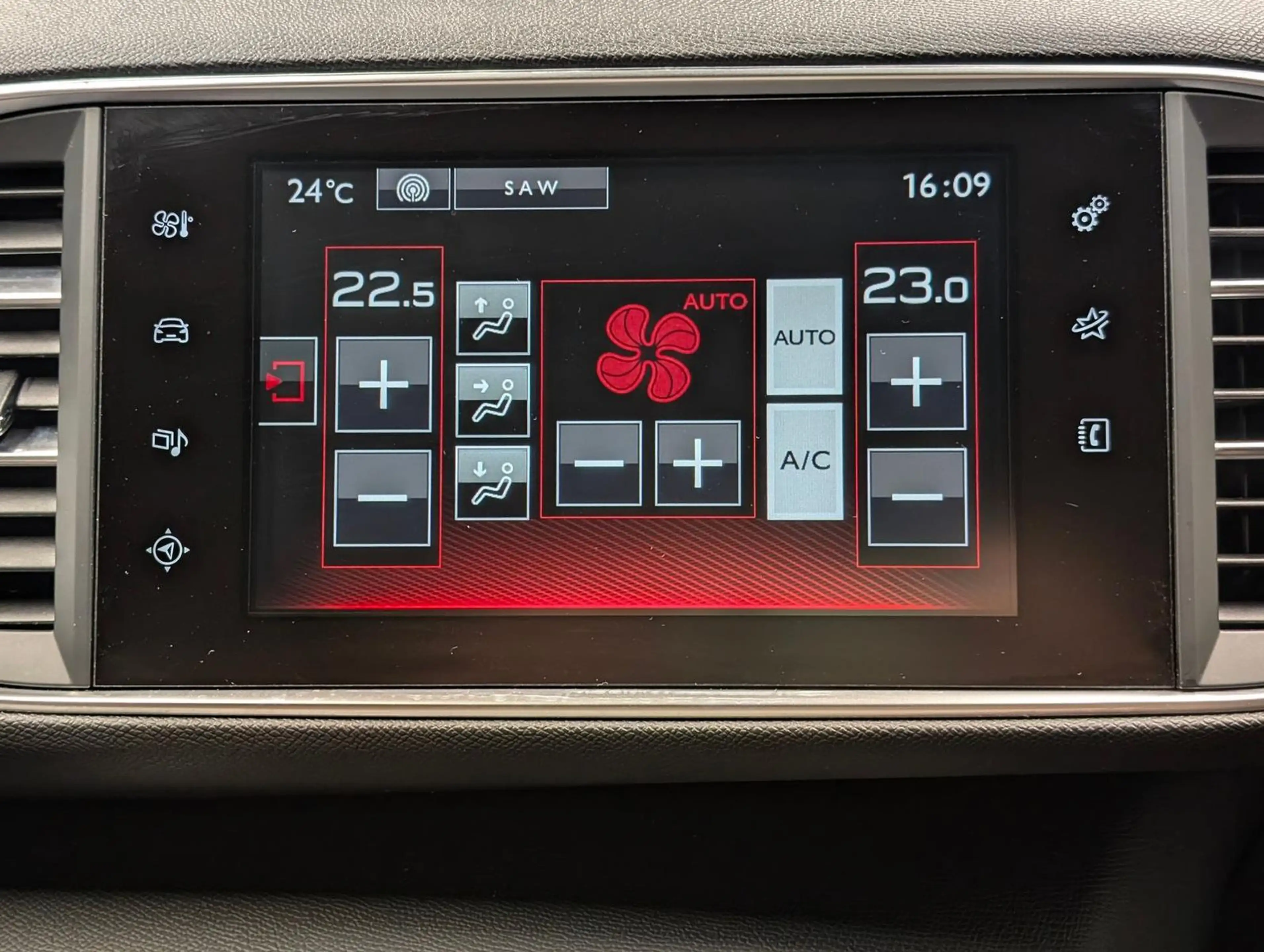 Peugeot 308 Allure GT-Line LED/Navi/SHZ/Kam/Tempom./17LM — photo 15