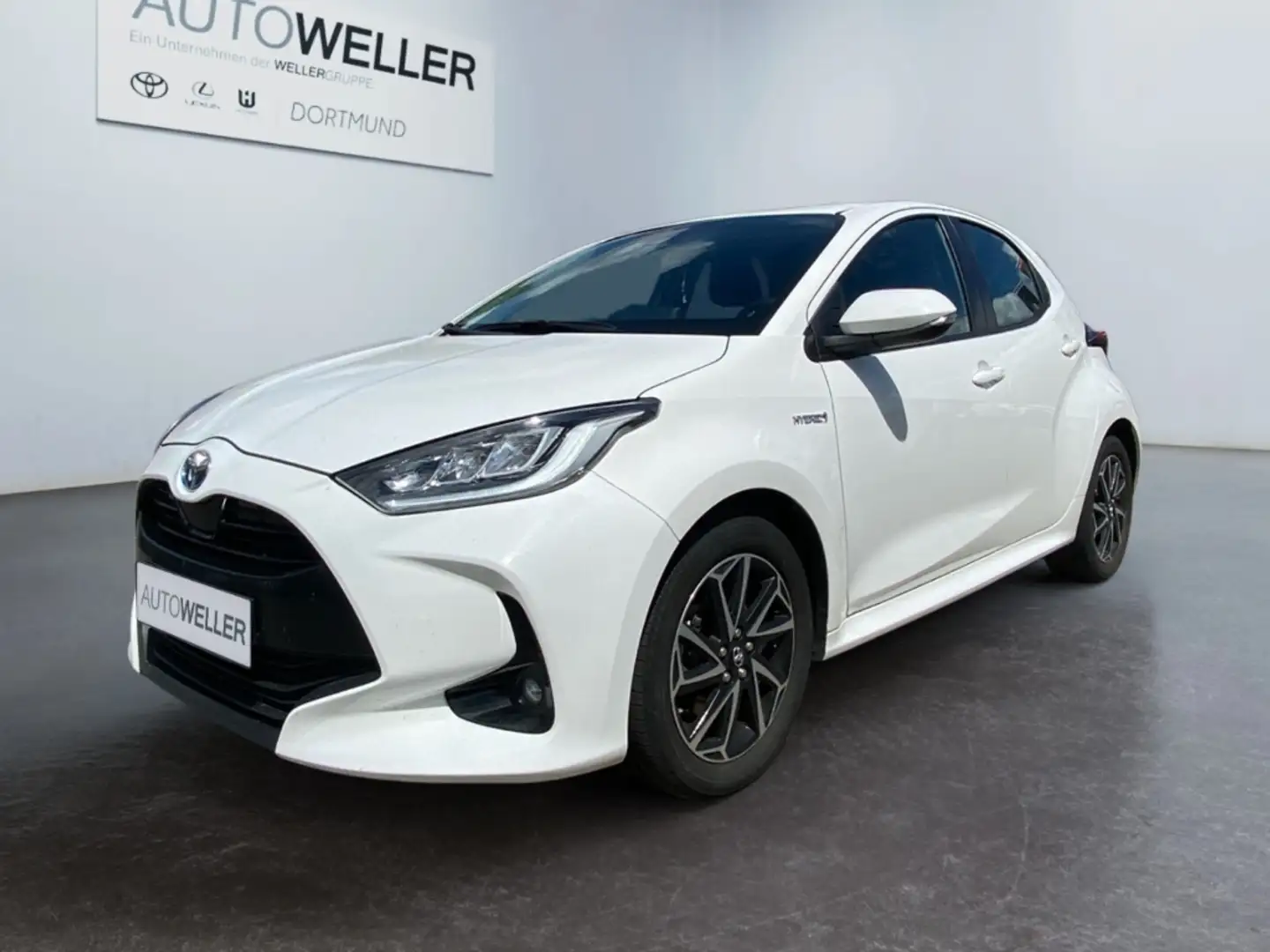 Toyota Yaris Hybrid 1.5 Team D *ACC*CAM*CarPlay*Klimaaut* Weiß - 1