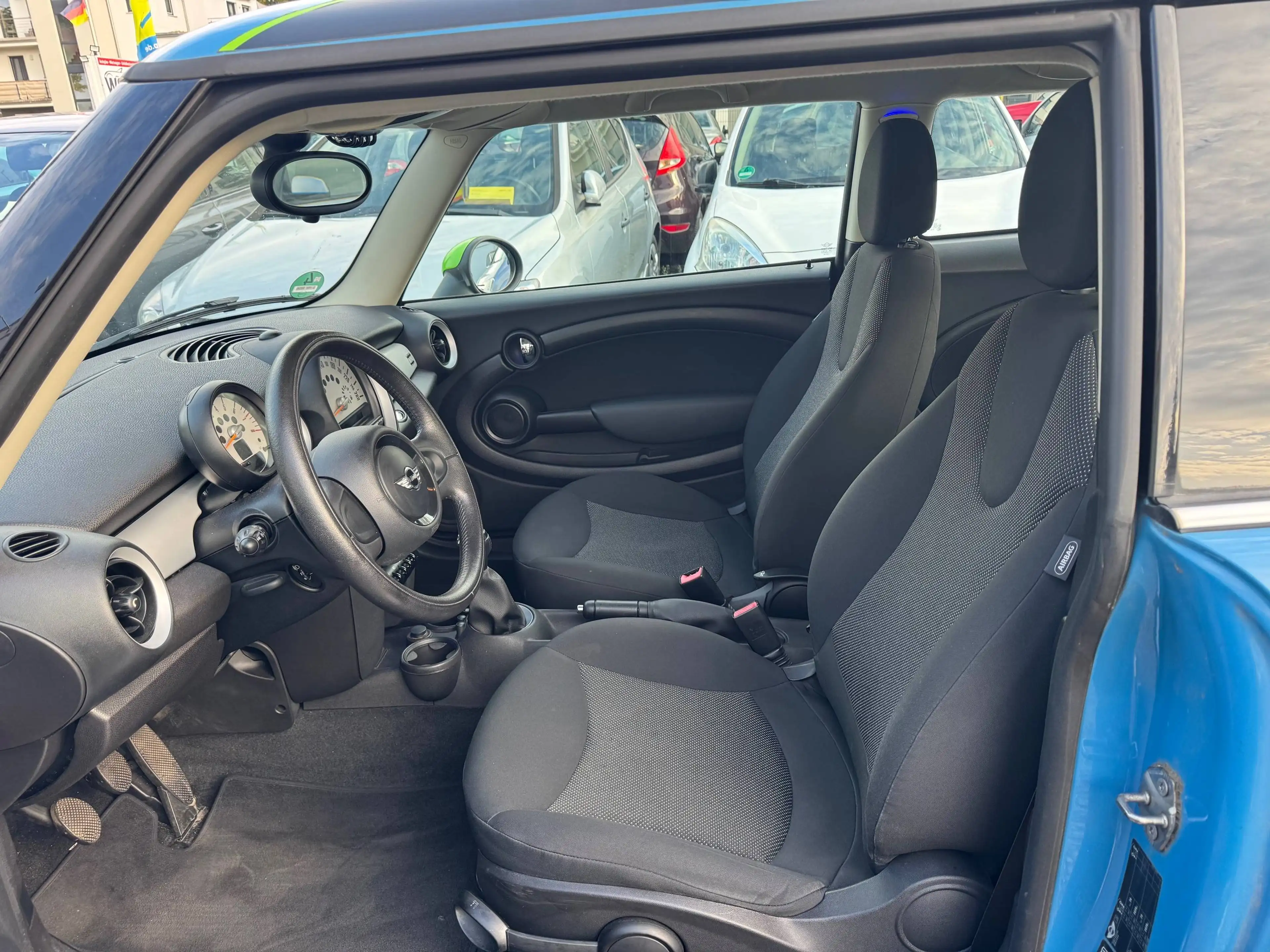 MINI One Brick Lane, erst 60.000km! — photo 5