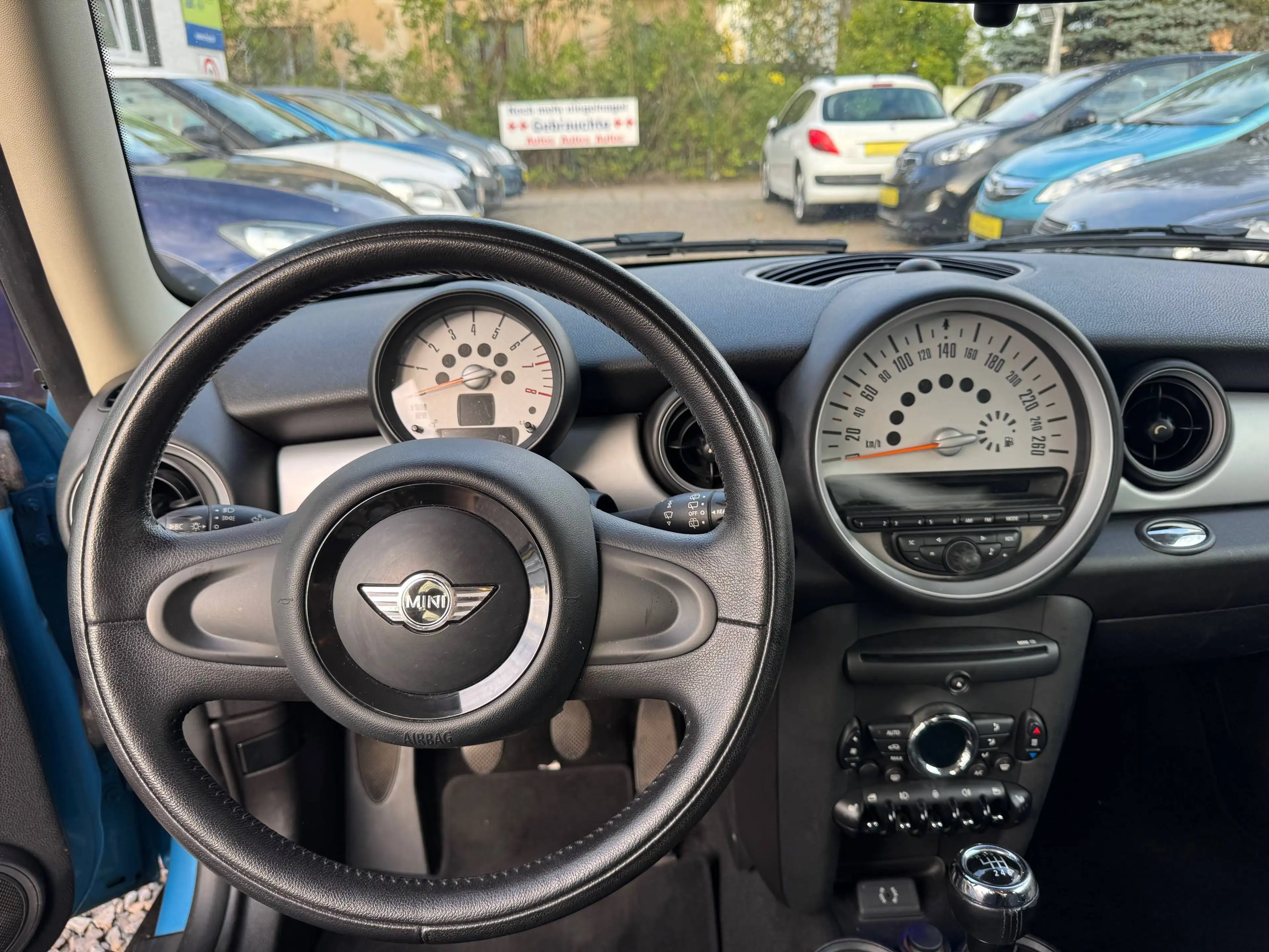 MINI One Brick Lane, erst 60.000km! — photo 7