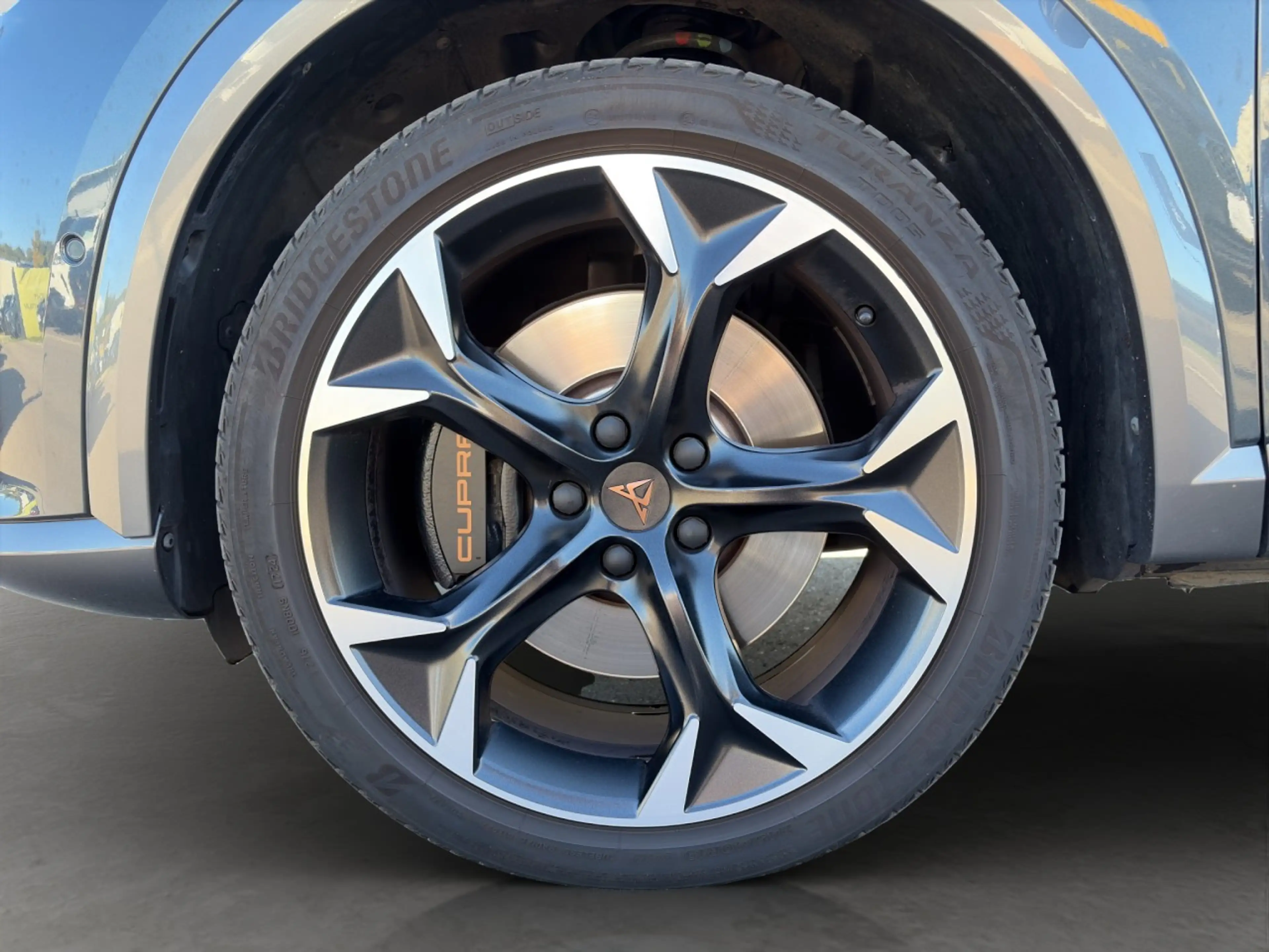 CUPRA Formentor TSI DSG VZ 4Drive 5JGar Kamera ACC SHZ — photo 4