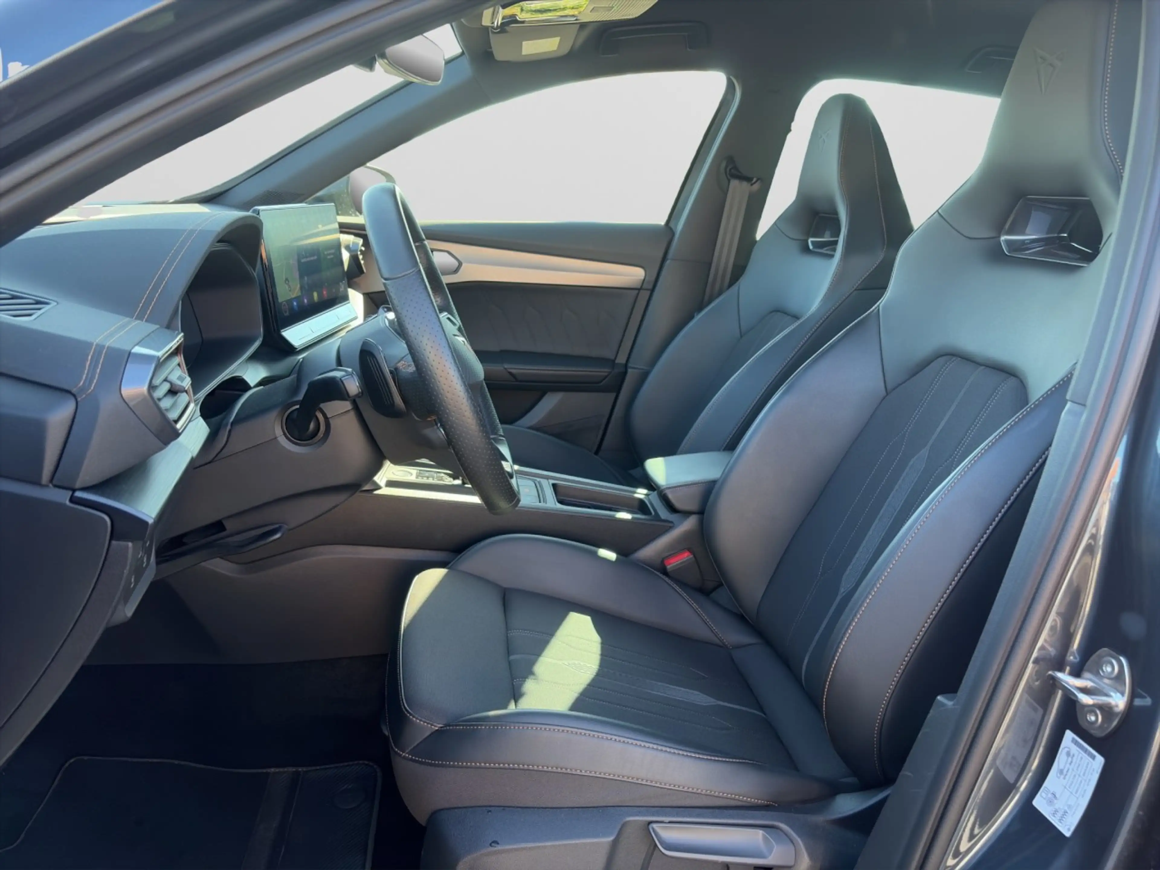 CUPRA Formentor TSI DSG VZ 4Drive 5JGar Kamera ACC SHZ — photo 11