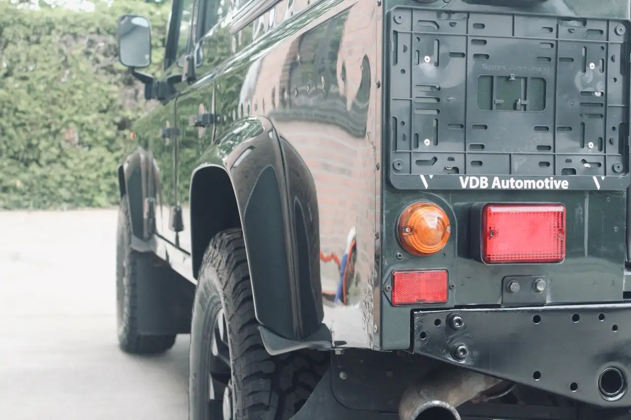 Land Rover Defender TD5 16P // Lichte vracht — foto 7
