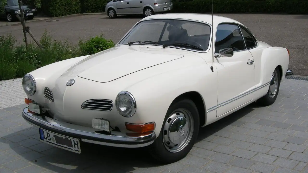Volkswagen Karmann Ghia
