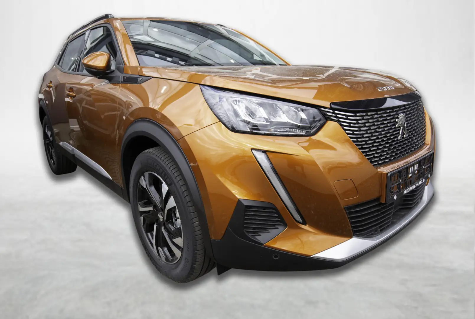 Peugeot 2008 Allure Pack 1.2 PureTech 130 EAT8 Orange - 2