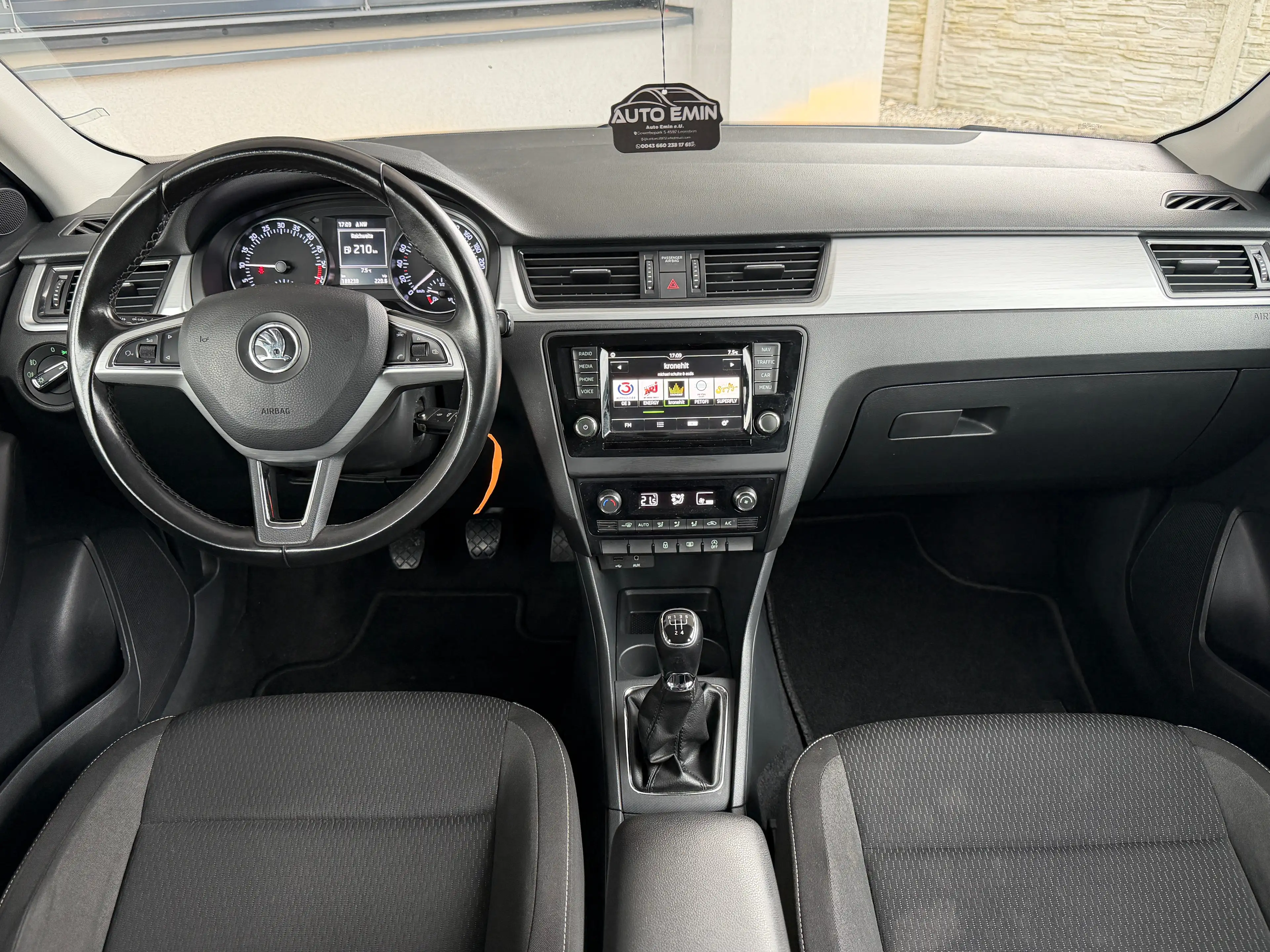 Skoda Rapid/Spaceback Spaceback 1,4 TDI Elegance — photo 13
