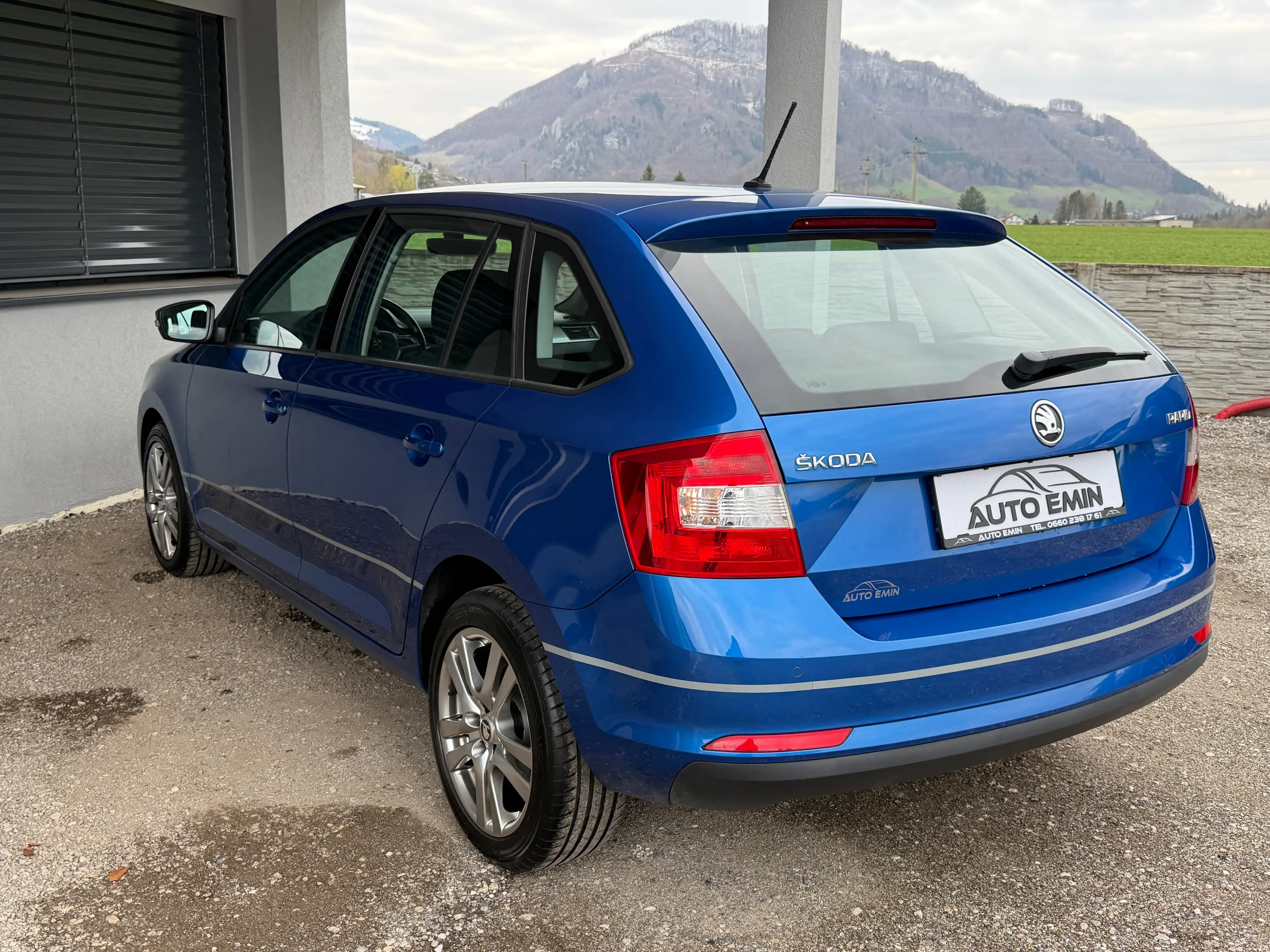 Skoda Rapid/Spaceback Spaceback 1,4 TDI Elegance — photo 8