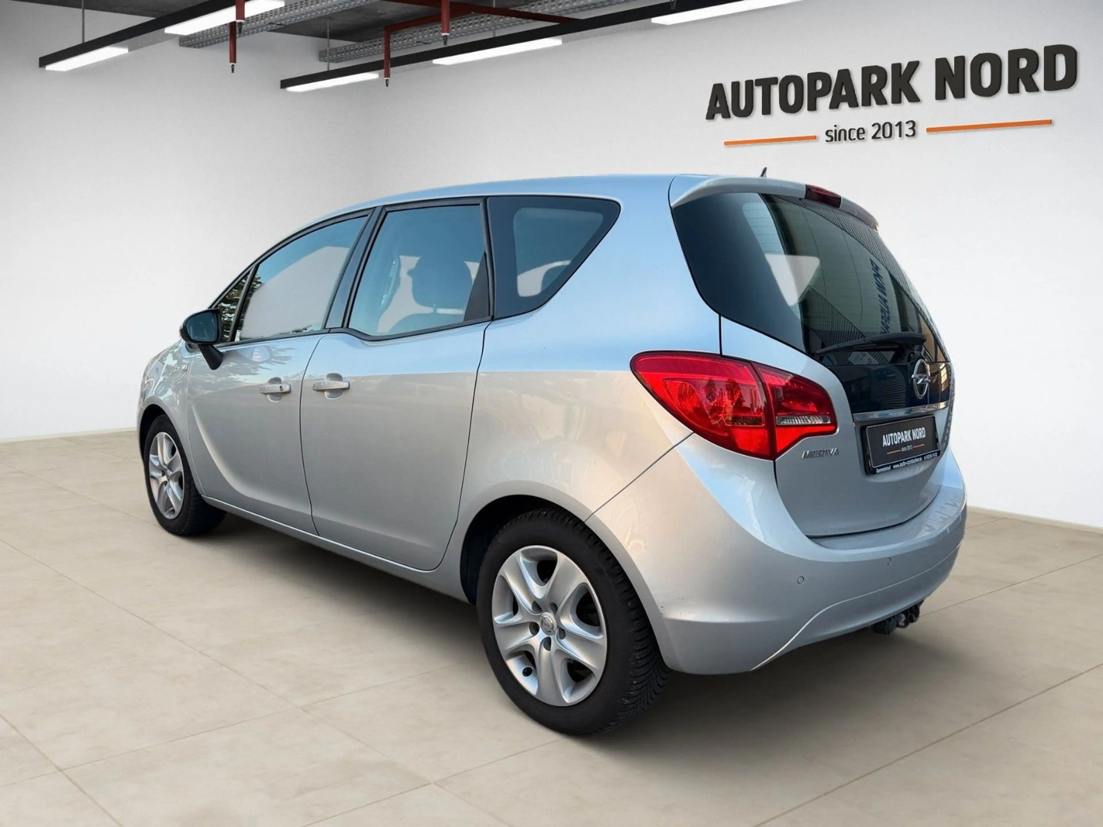 Opel Meriva 1.4 Turbo Edition/1.HAND/AHK/SHZ/TEMP/PDC — photo 3