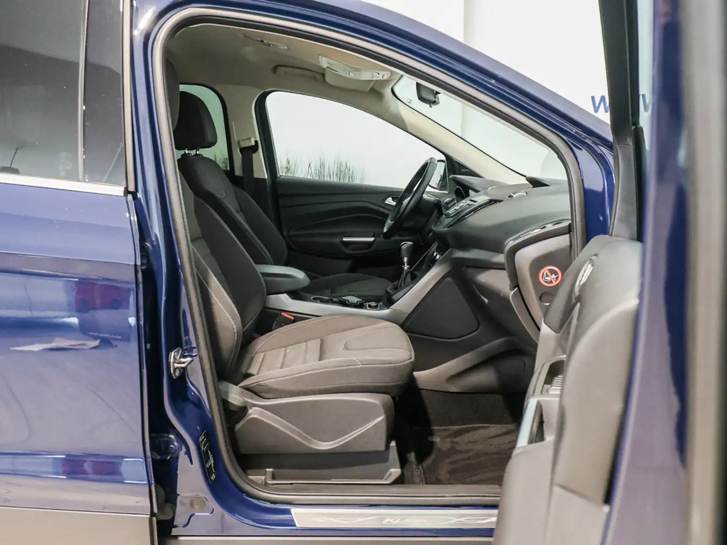 Ford Kuga Trend 1.5 EcoBoost bevorzugt nur Gewerbe/Export Azul - 2