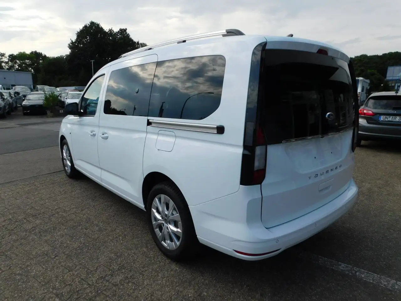 Ford Tourneo Connect 2026 — фото 7