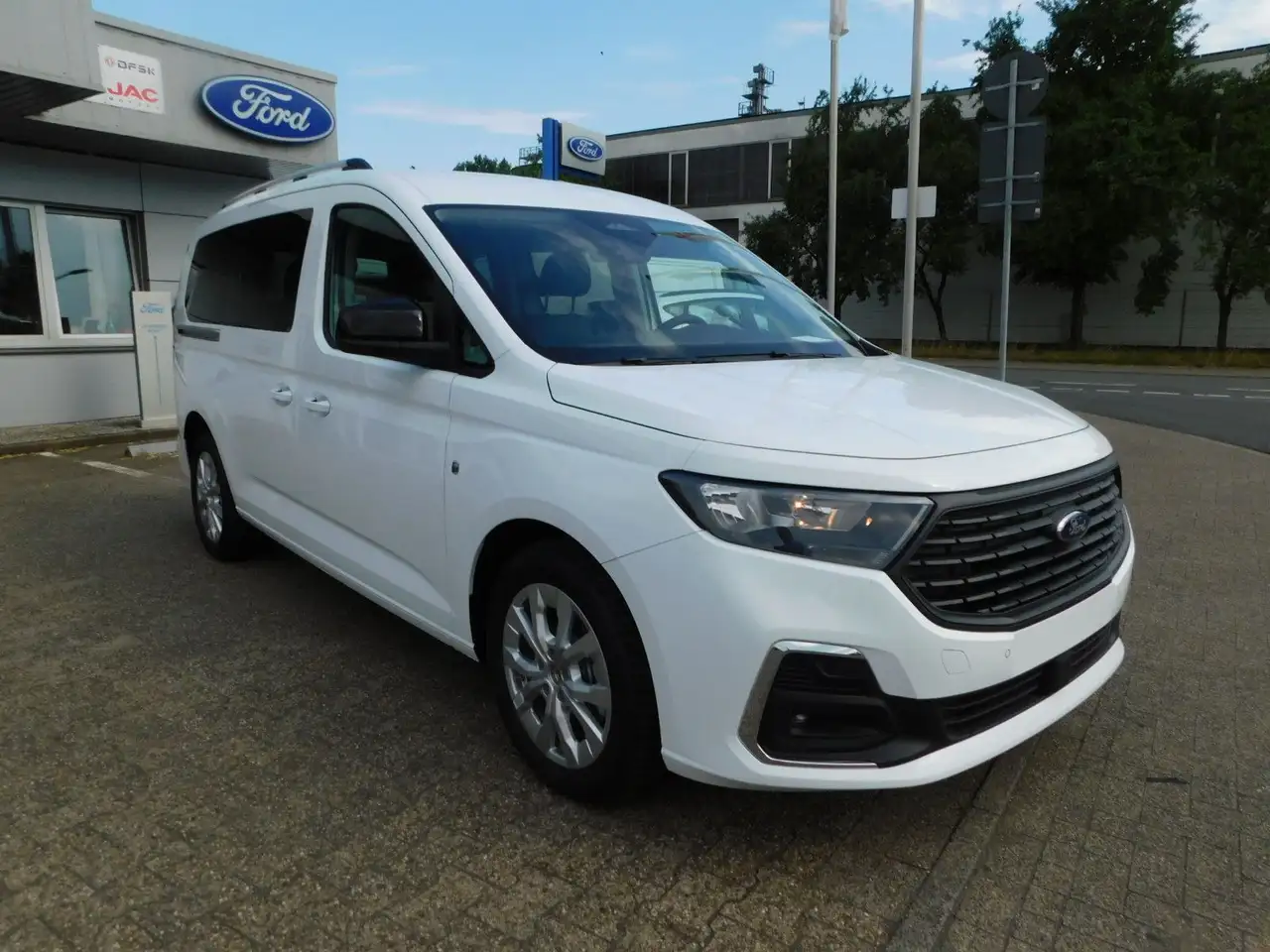Ford Tourneo Connect 2026
