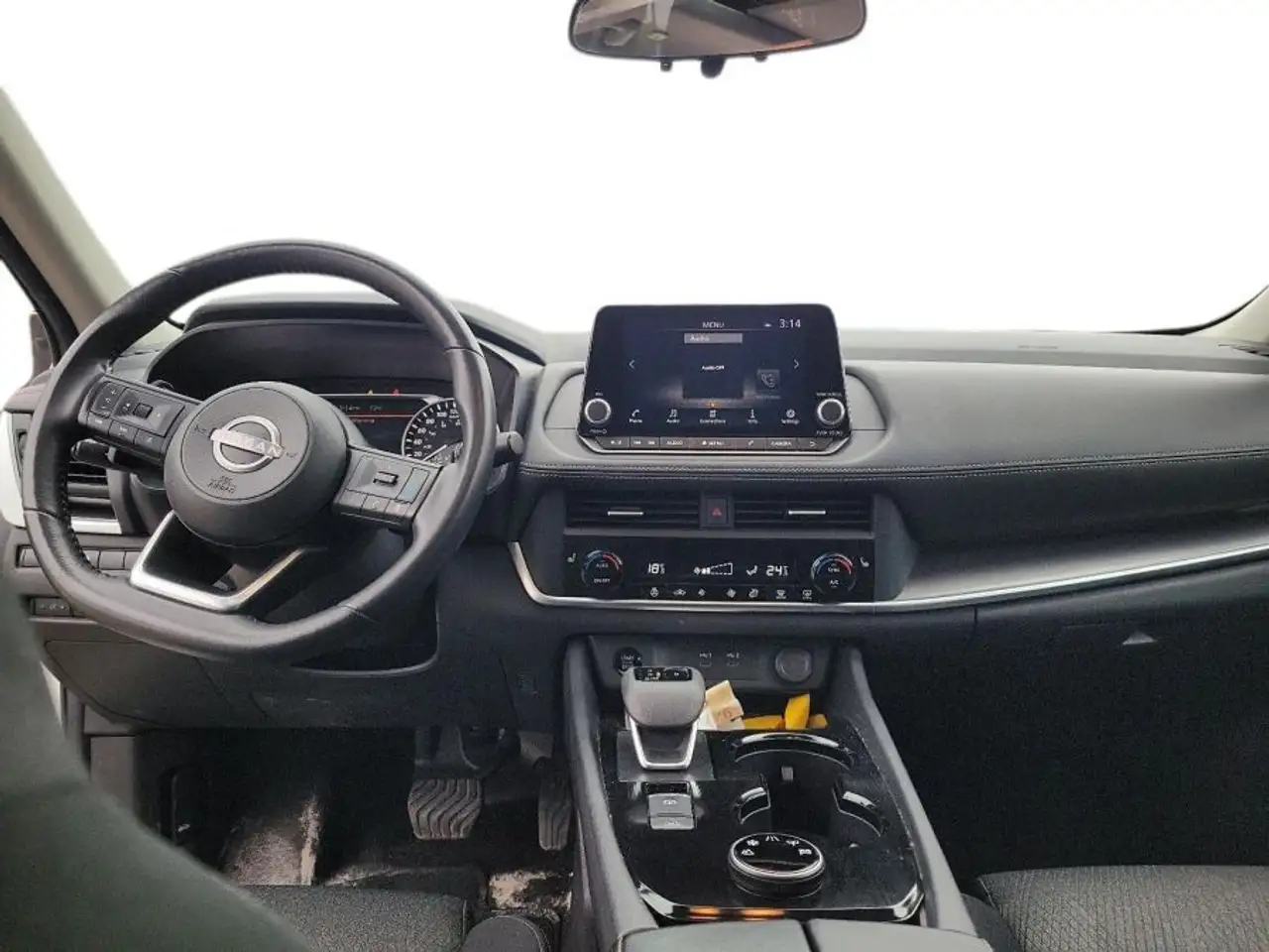 Nissan Rogue снимка Nissan Rogue