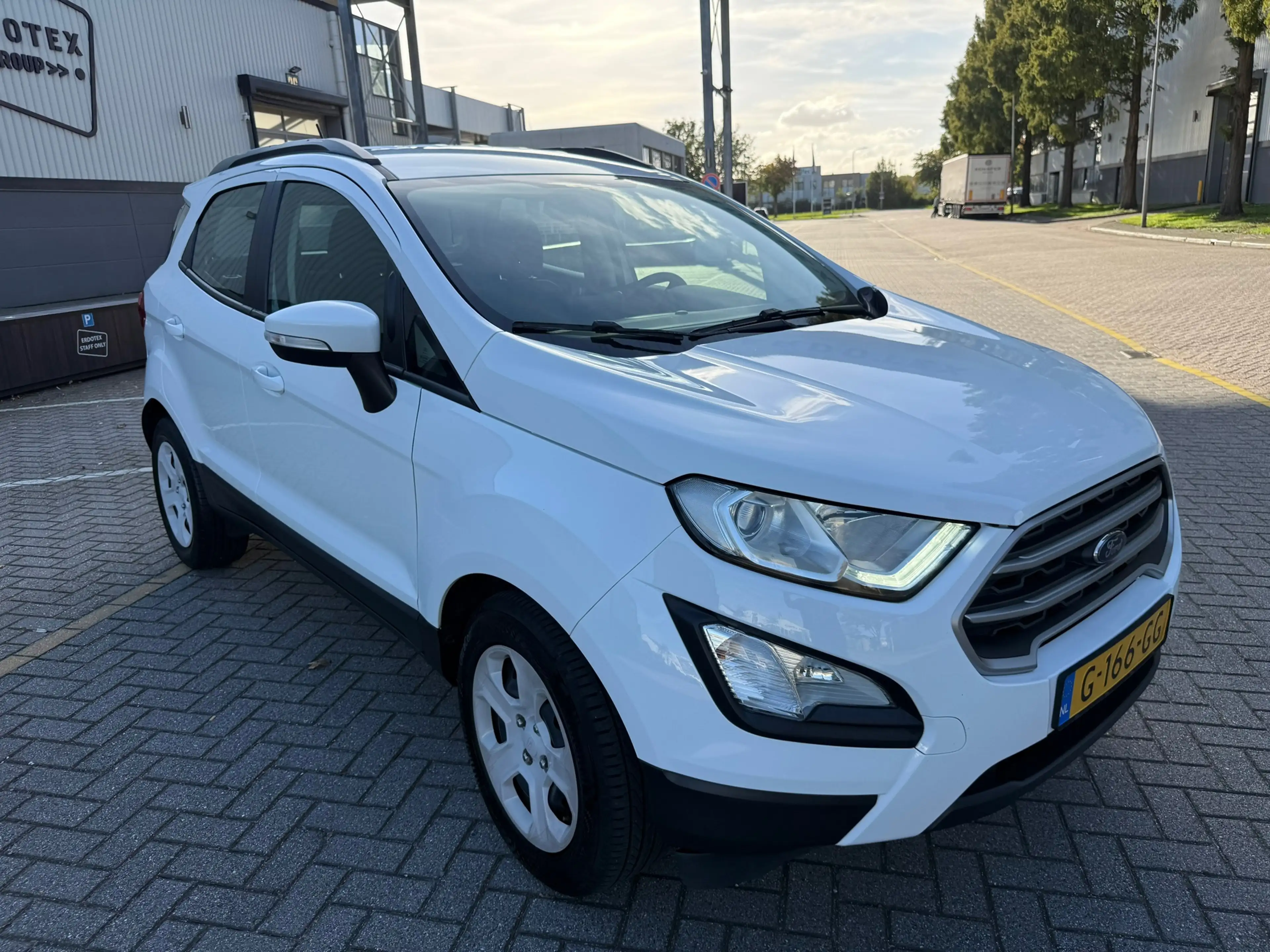 Ford EcoSport 1.0 EcoBoost Titanium*CRUISE*NAVI*PARK SENSOREN*VE — photo 3