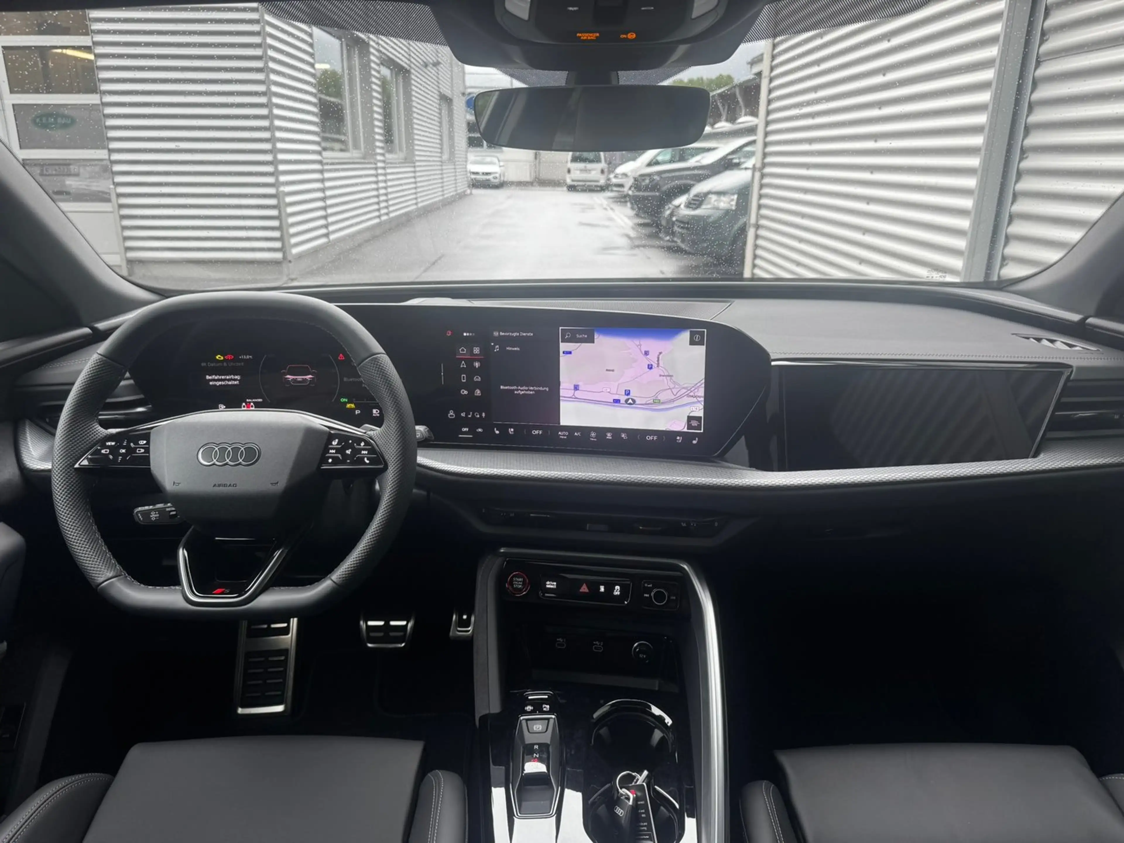 Audi SQ5 TFSI — photo 9