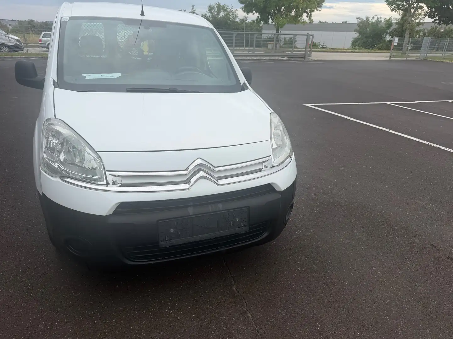 Citroen Berlingo Berlingo Multispace HDi 75 Attraction Attraction Weiß - 1