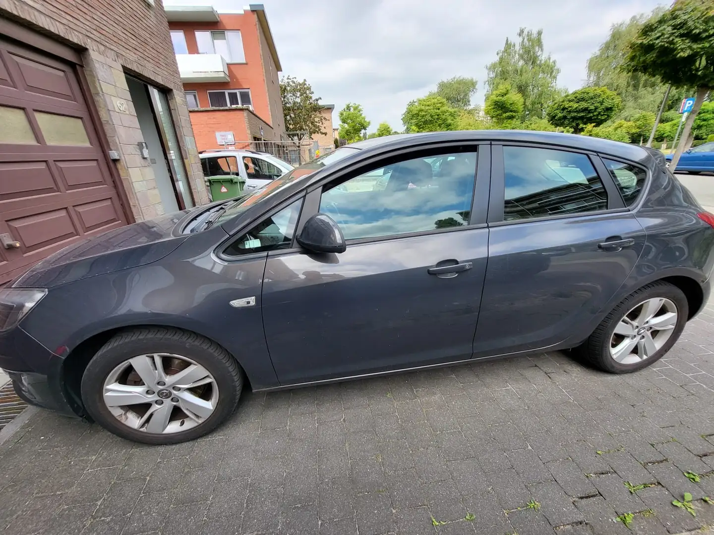 Opel Astra 1.7 CDTI DPF ecoFLEX Start/Stop Edition - 2
