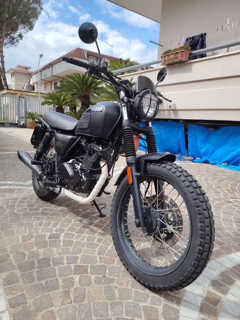 Brixton BX 125 Negro - 1