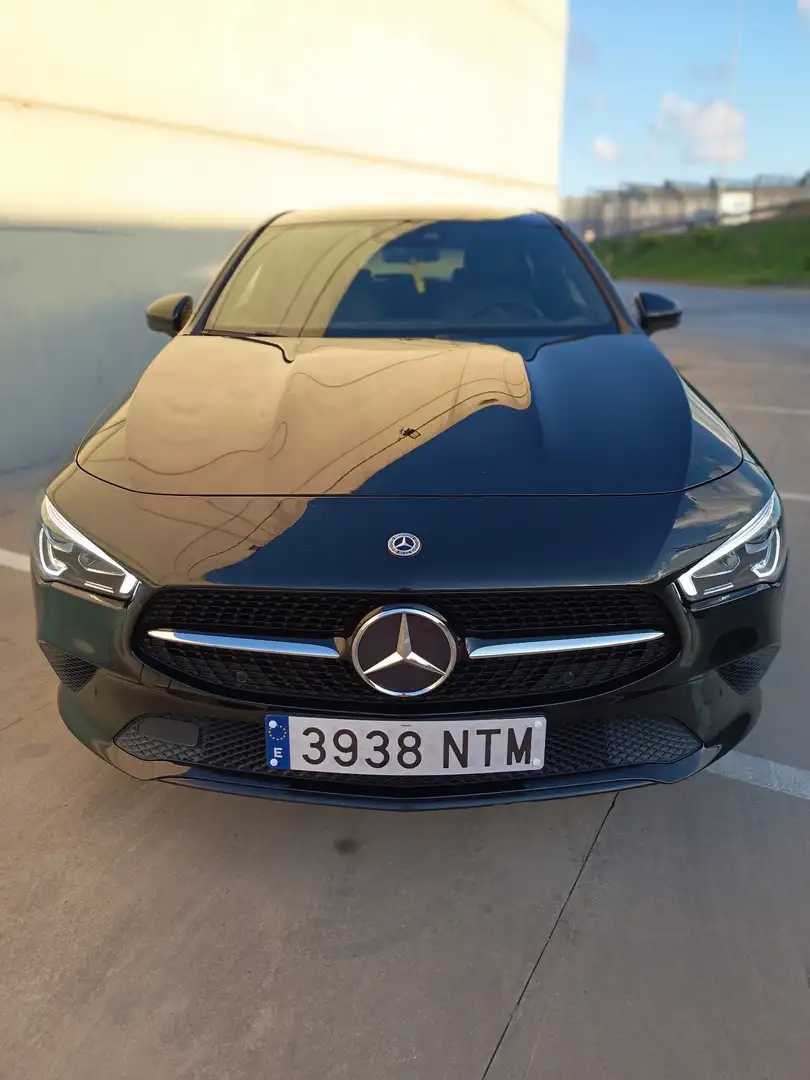 Mercedes-Benz CLA 200 Shooting Brake 200d 8G-DCT - 2