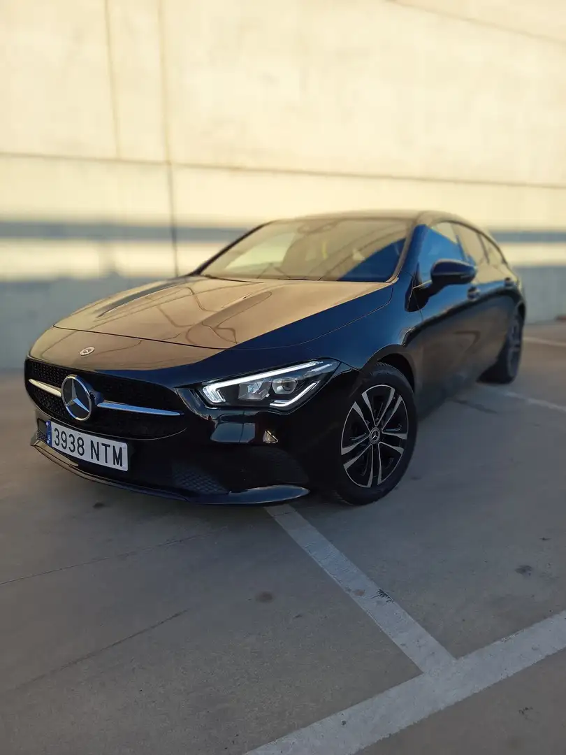 Mercedes-Benz CLA 200 Shooting Brake 200d 8G-DCT - 1