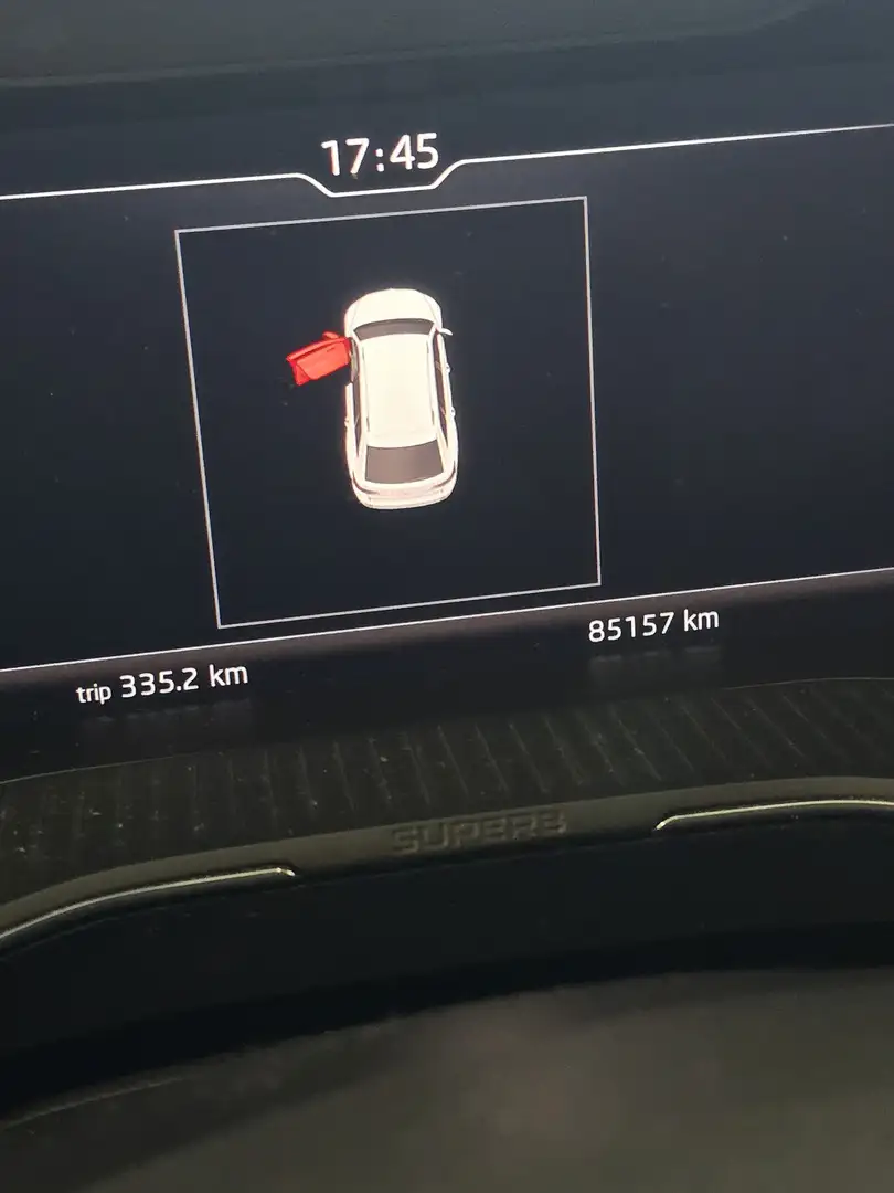Skoda Superb Kombi 2,0 TDI Style DSG - 2