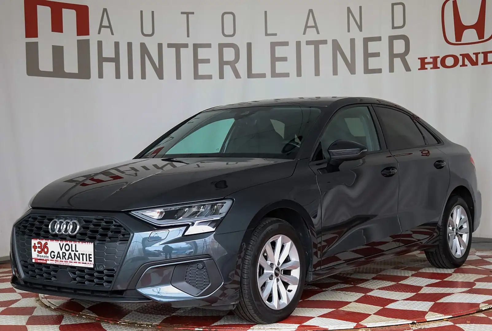 Audi A3 30 TDI / LED / NAVI / AHV / KAMERA / VIRTUAL CO... Grau - 1