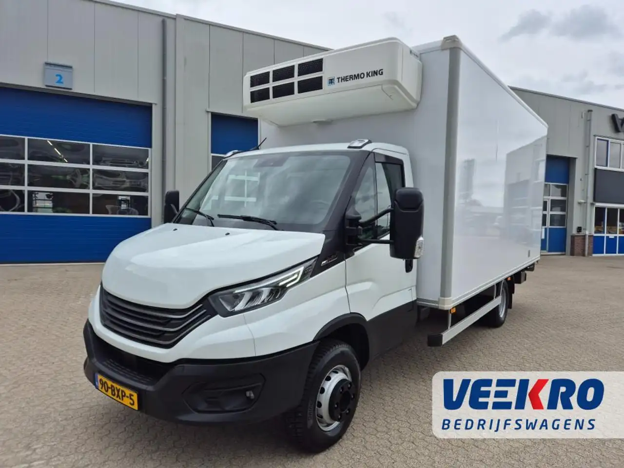 Iveco Daily 2024 — фото 10