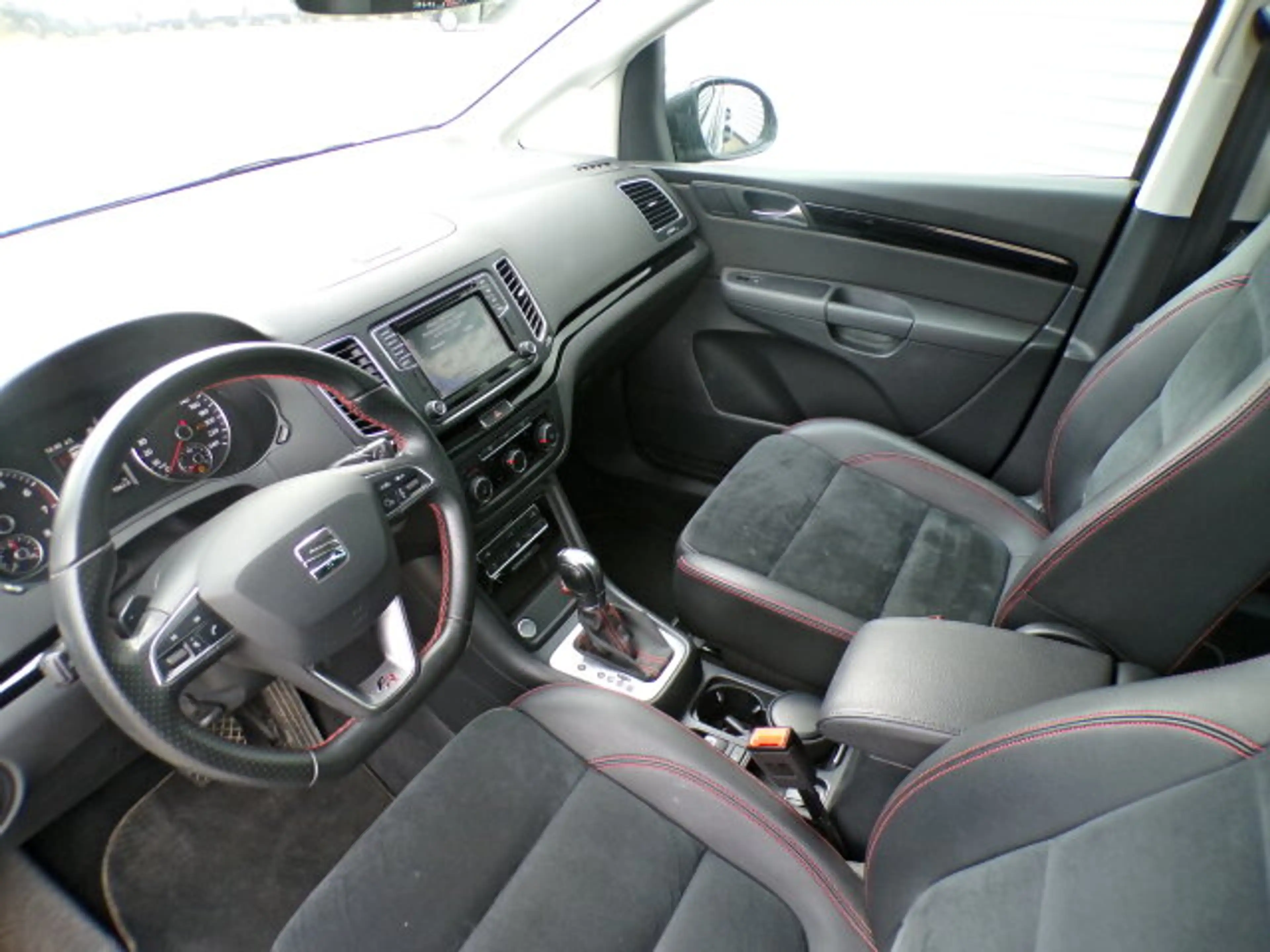 SEAT Alhambra Alhambra 1.4 TSI FR-Line Klima Distronic/Autom./BC — photo 8