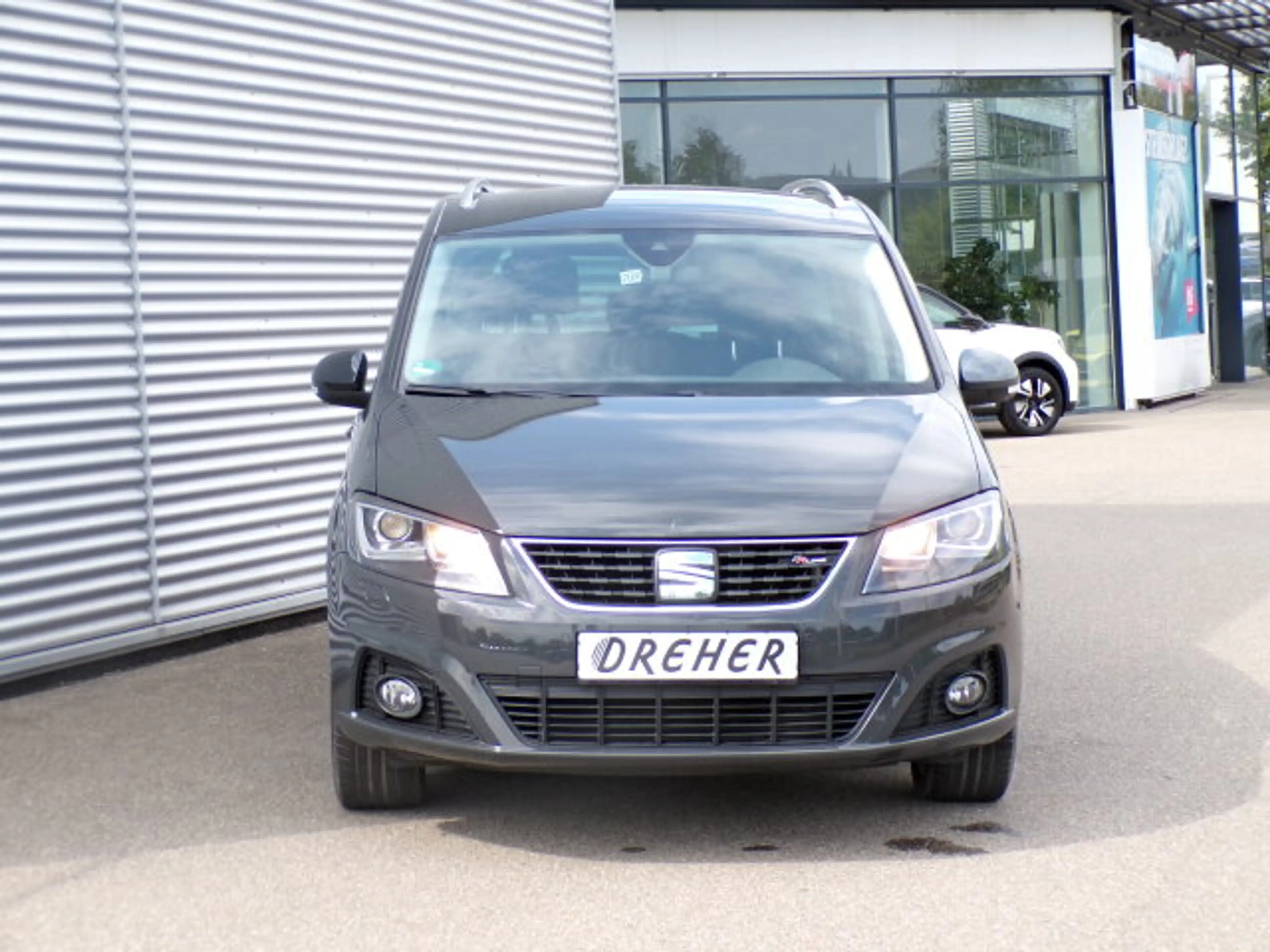 SEAT Alhambra Alhambra 1.4 TSI FR-Line Klima Distronic/Autom./BC — photo 2