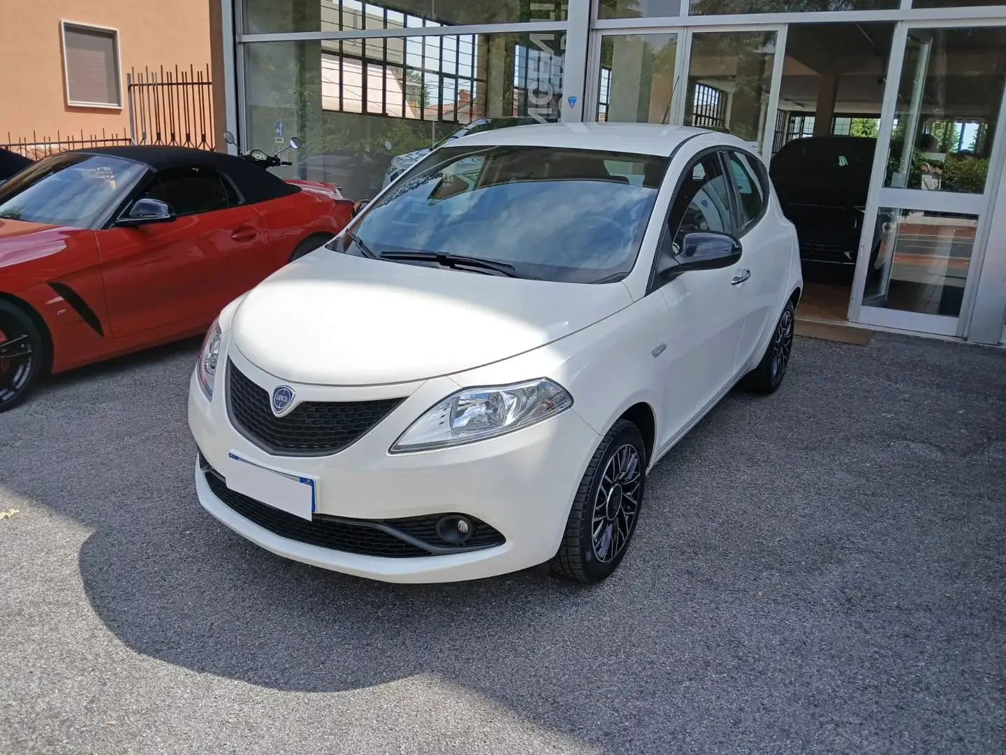 Lancia Ypsilon Ypsilon III 2015 1.2 Gold s Bianco - 2