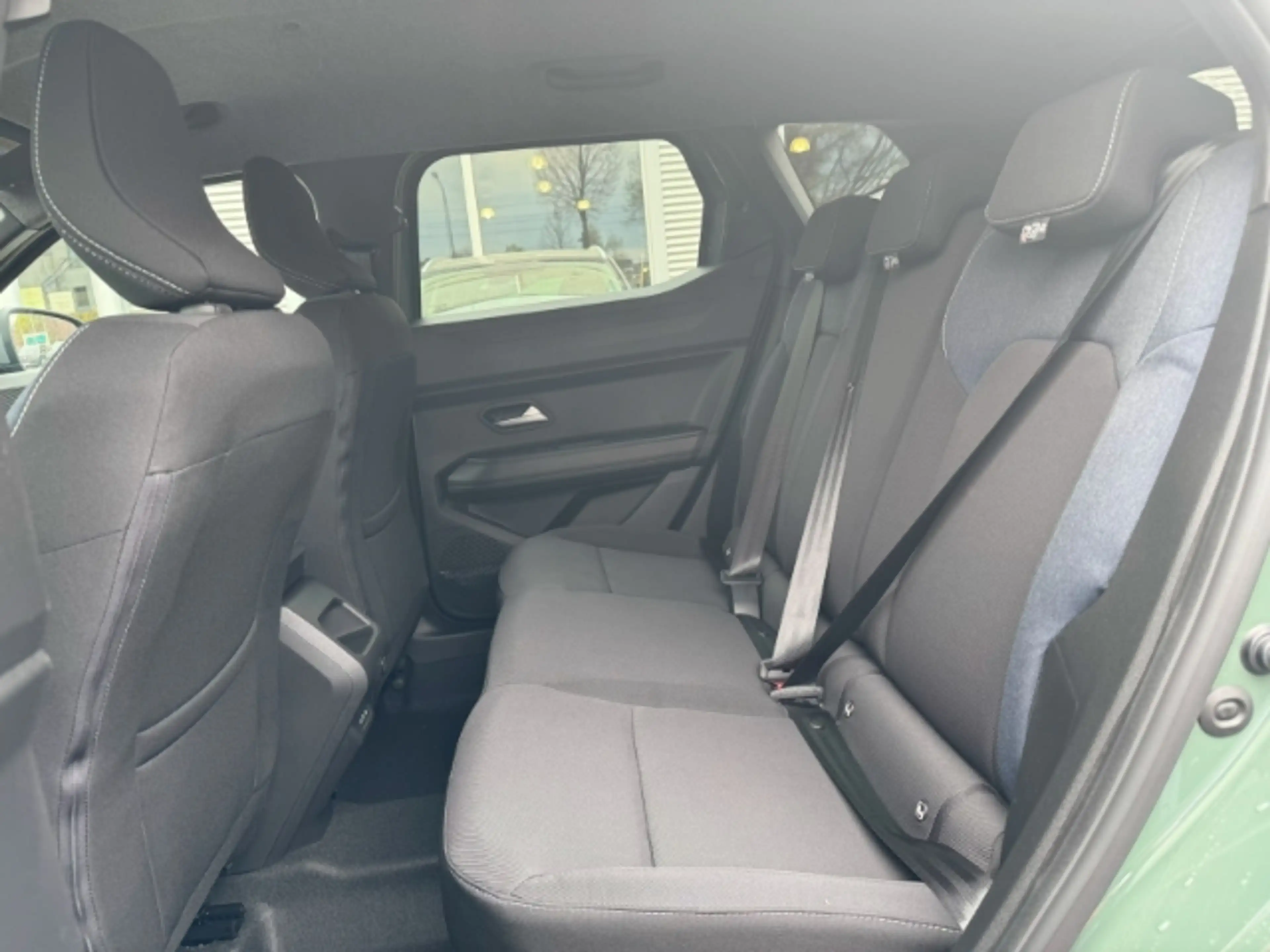 Dacia Duster III TCe 130 Expression Digitales Cockpit LED ACC A — photo 9