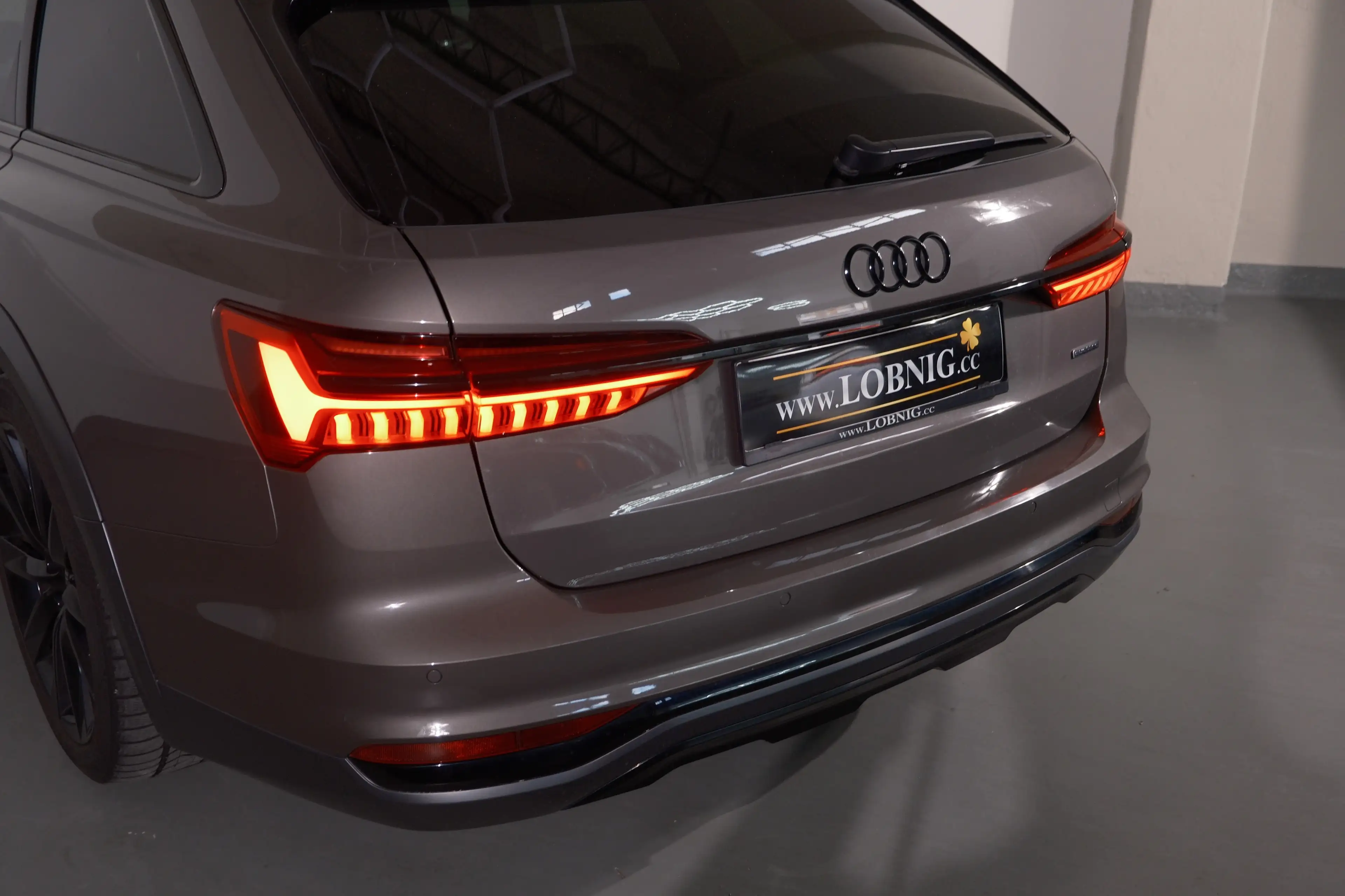 Audi A6 allroad 50 TDI Allroad | Pano | Matrix — photo 10
