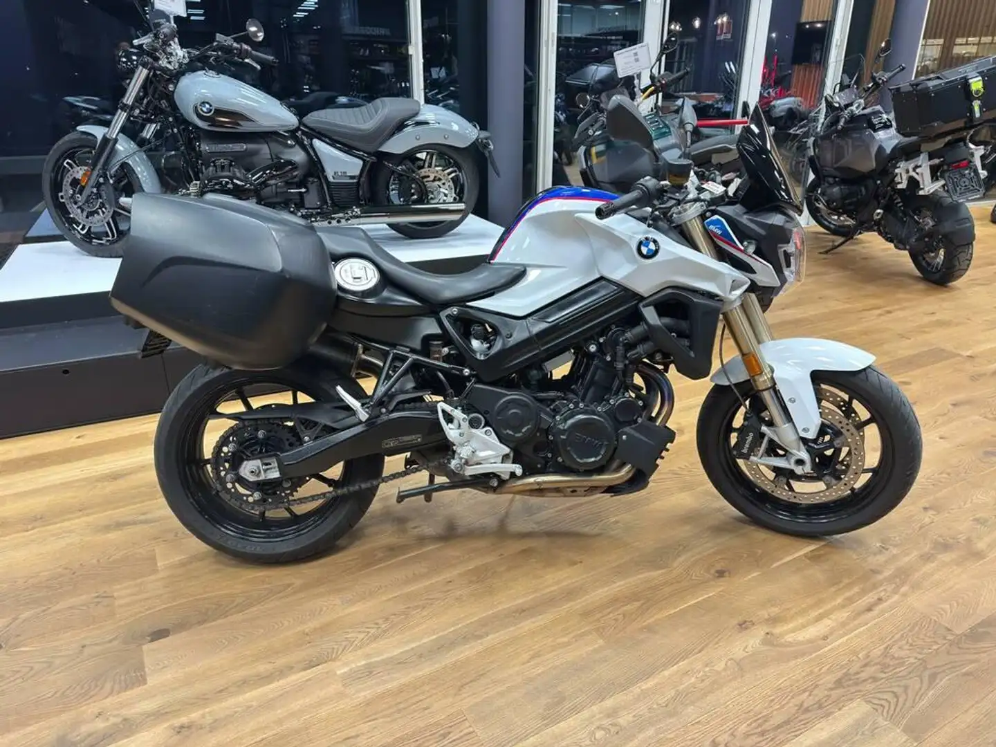 BMW F 800 R Abs my17 Bianco - 1