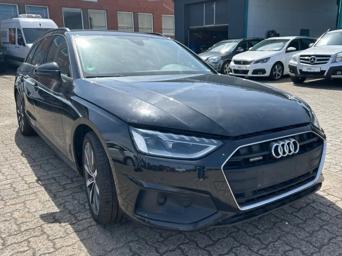 Audi A4 Avant 50 TDI quattro basis Zwart - 2