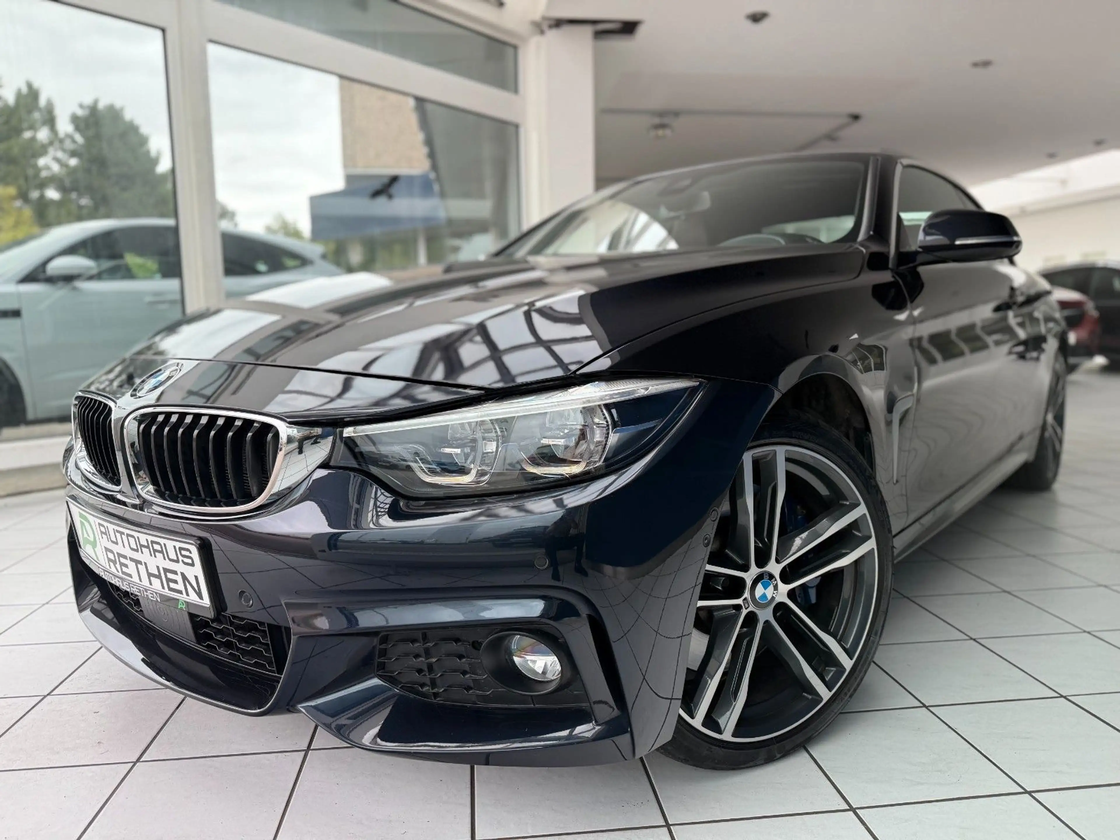 BMW 440 i xDrive M Sport*ACC*1.Hand*AHK*HUD*360°CAM