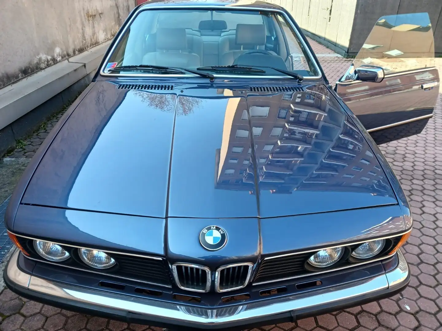 BMW 633 CSI Blue - 1