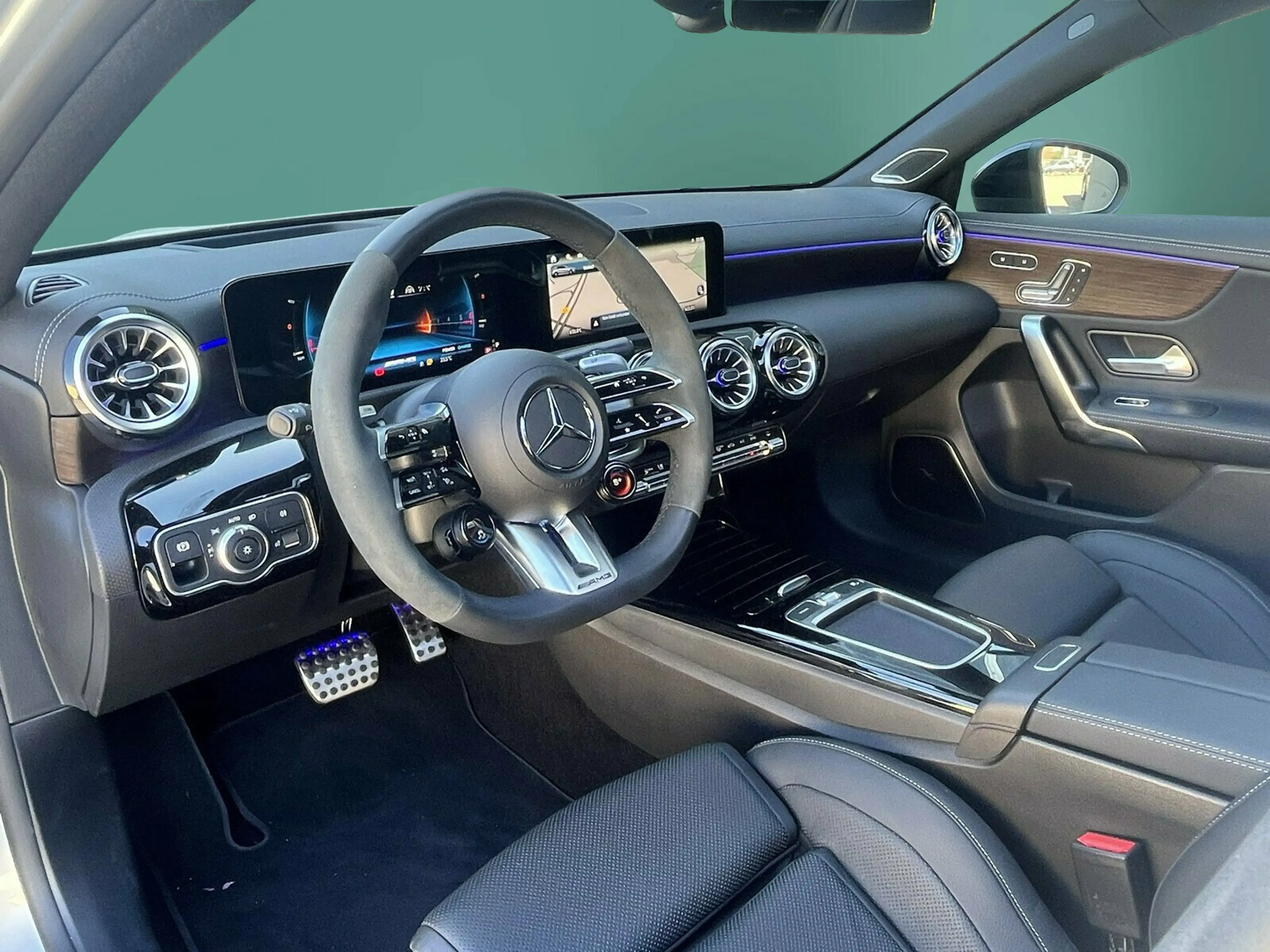 Mercedes-Benz A 35 AMG A 35 AMG NIGHT+AERO+PERF.-SITZ+DISTRO+PANO+BURME — photo 10