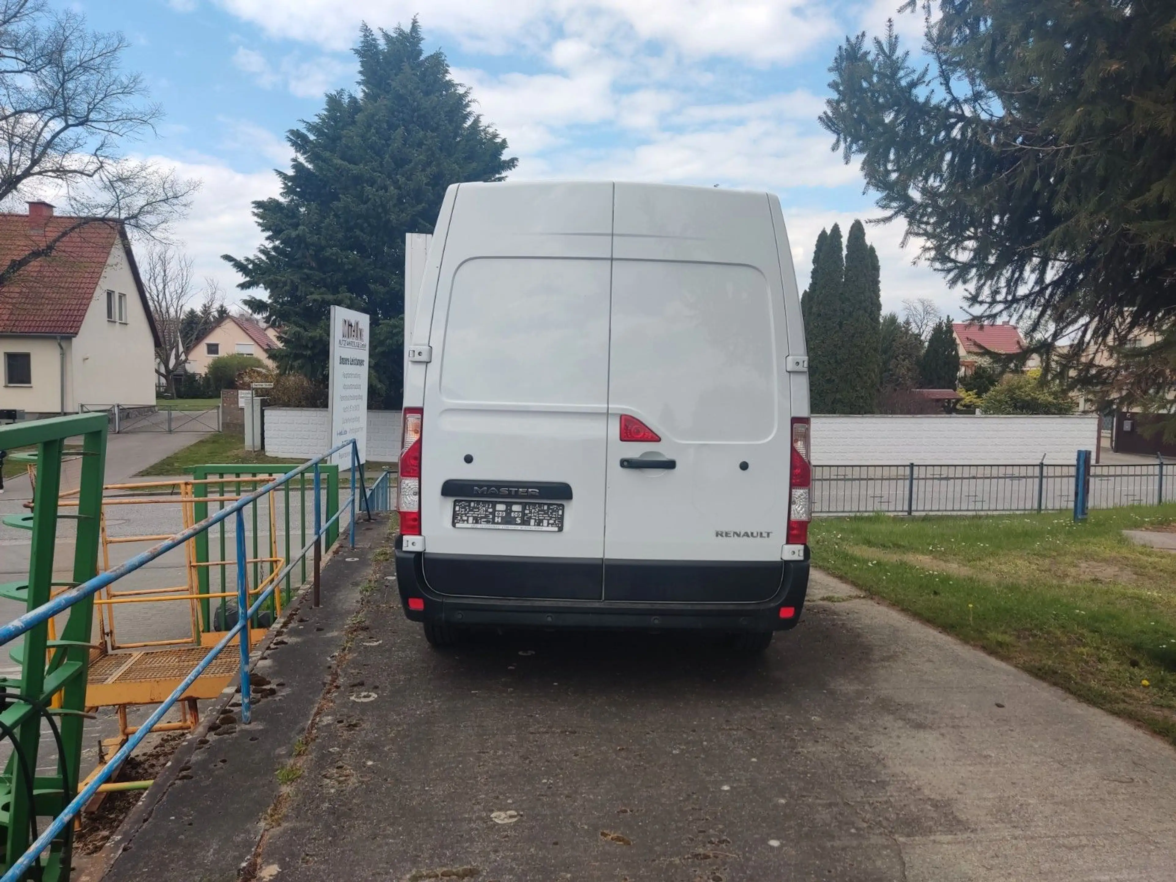 Renault Master 2,3 dCi 110 KLIMA L2H2 PDC 1.Hand AHK — photo 3