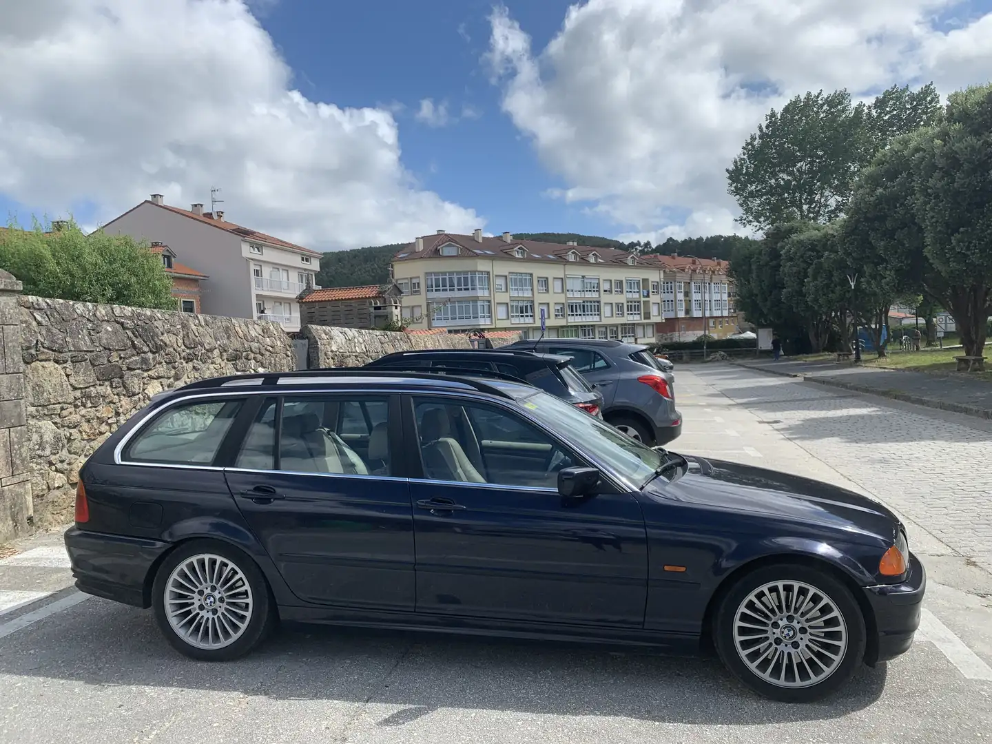 BMW 330 330d Touring - 2