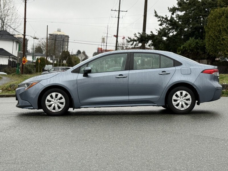 2022 Toyota Corolla LE  - Low Mileage — снимка 1