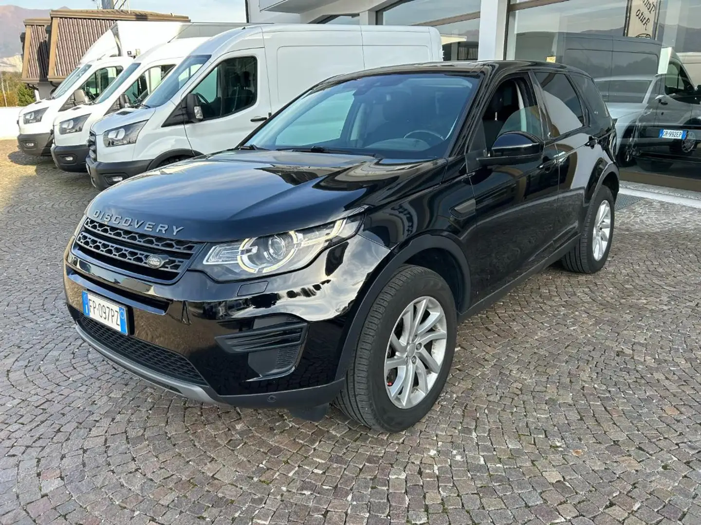 Land Rover Discovery Sport 2.0 TD4 150 CV Auto Business Ed. Premium SE Nero - 2