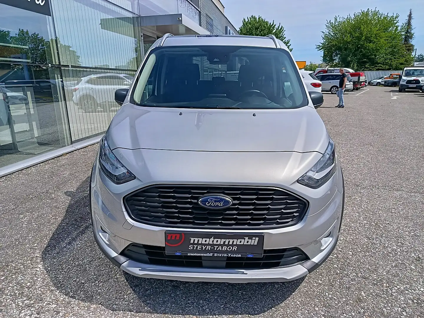 Ford Tourneo Connect Active 1,5 EcoBlue L1 Silber - 2