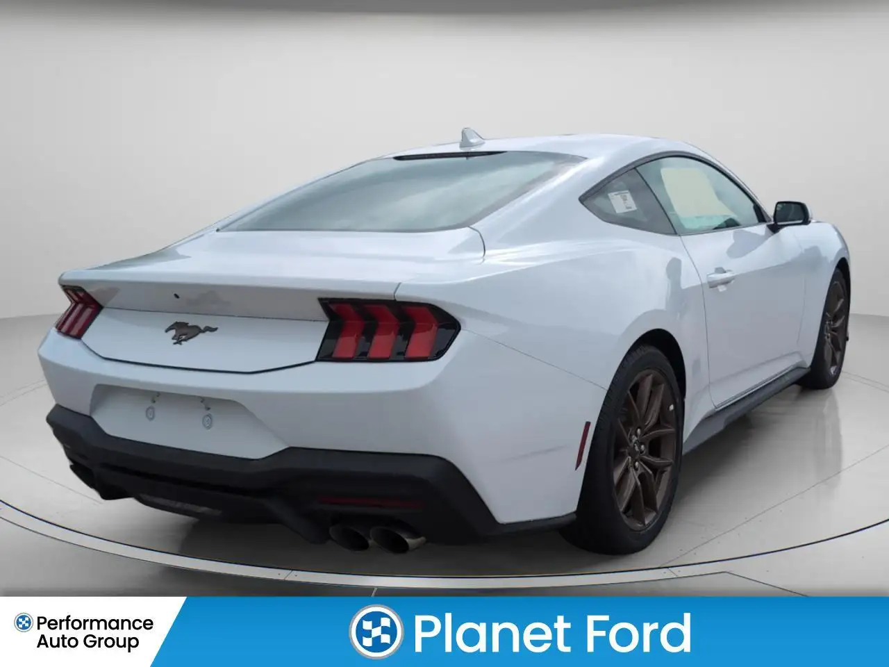 Ford Mustang снимка Ford Mustang