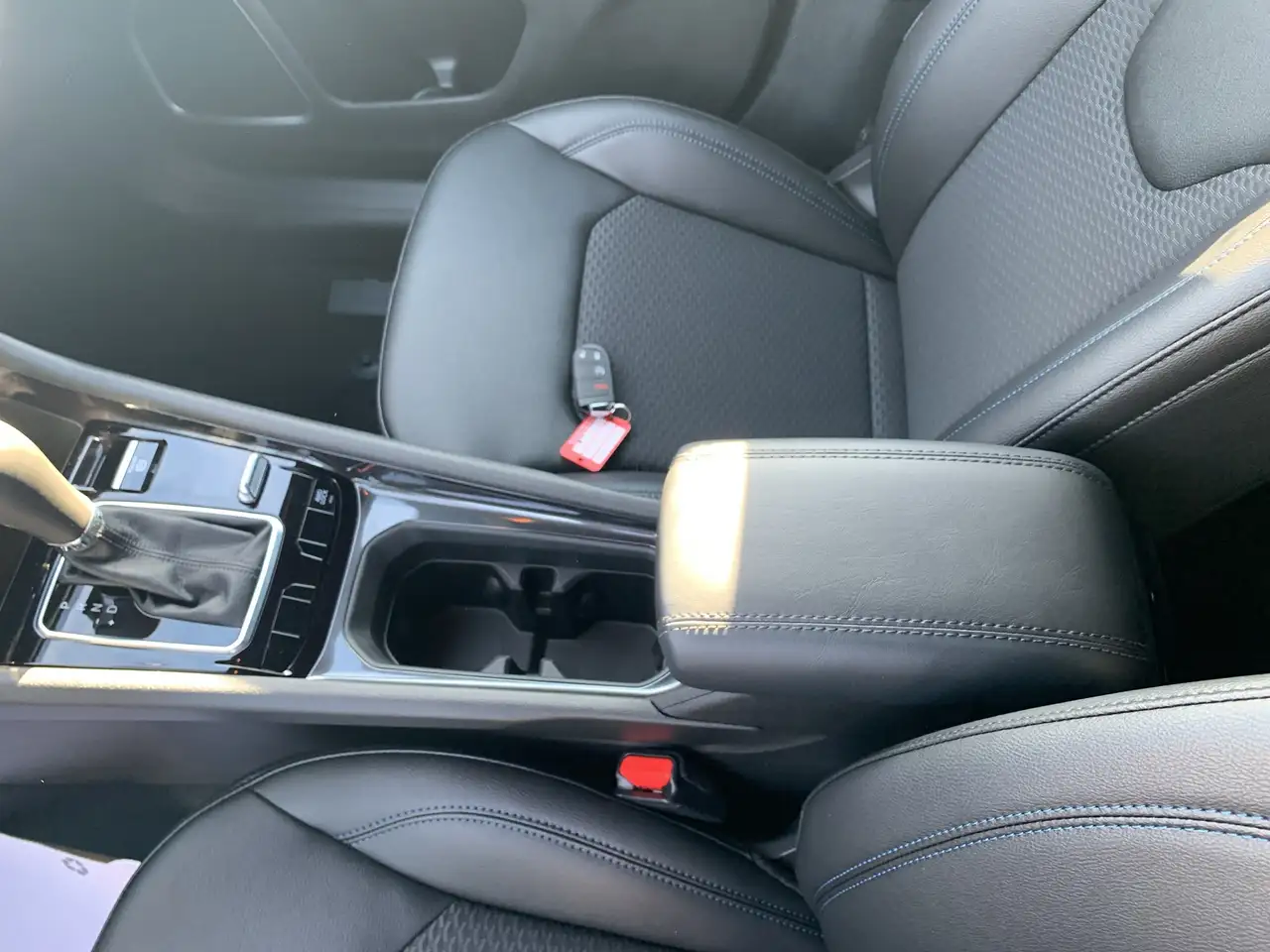 Jeep Compass снимка Jeep Compass