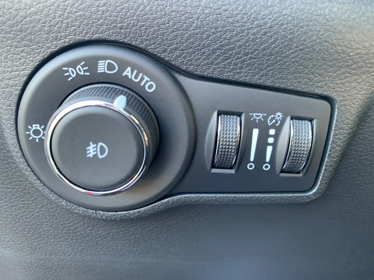 Jeep Compass снимка Jeep Compass