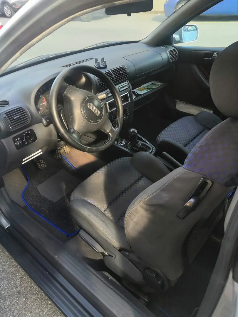 Audi A3 1.6 Attraction - 2