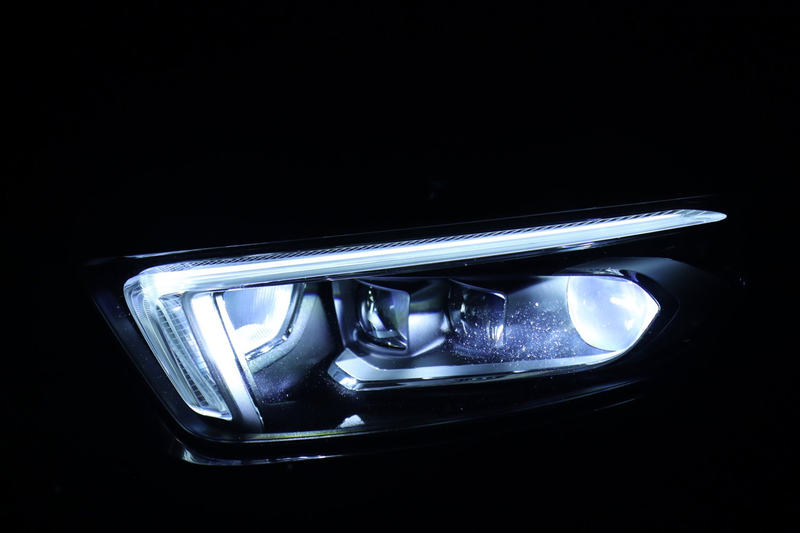Mercedes-Benz A 250 A250 AMG 4Matic / PANO / CAMERA / KEYLESS / DODEHO — photo 30